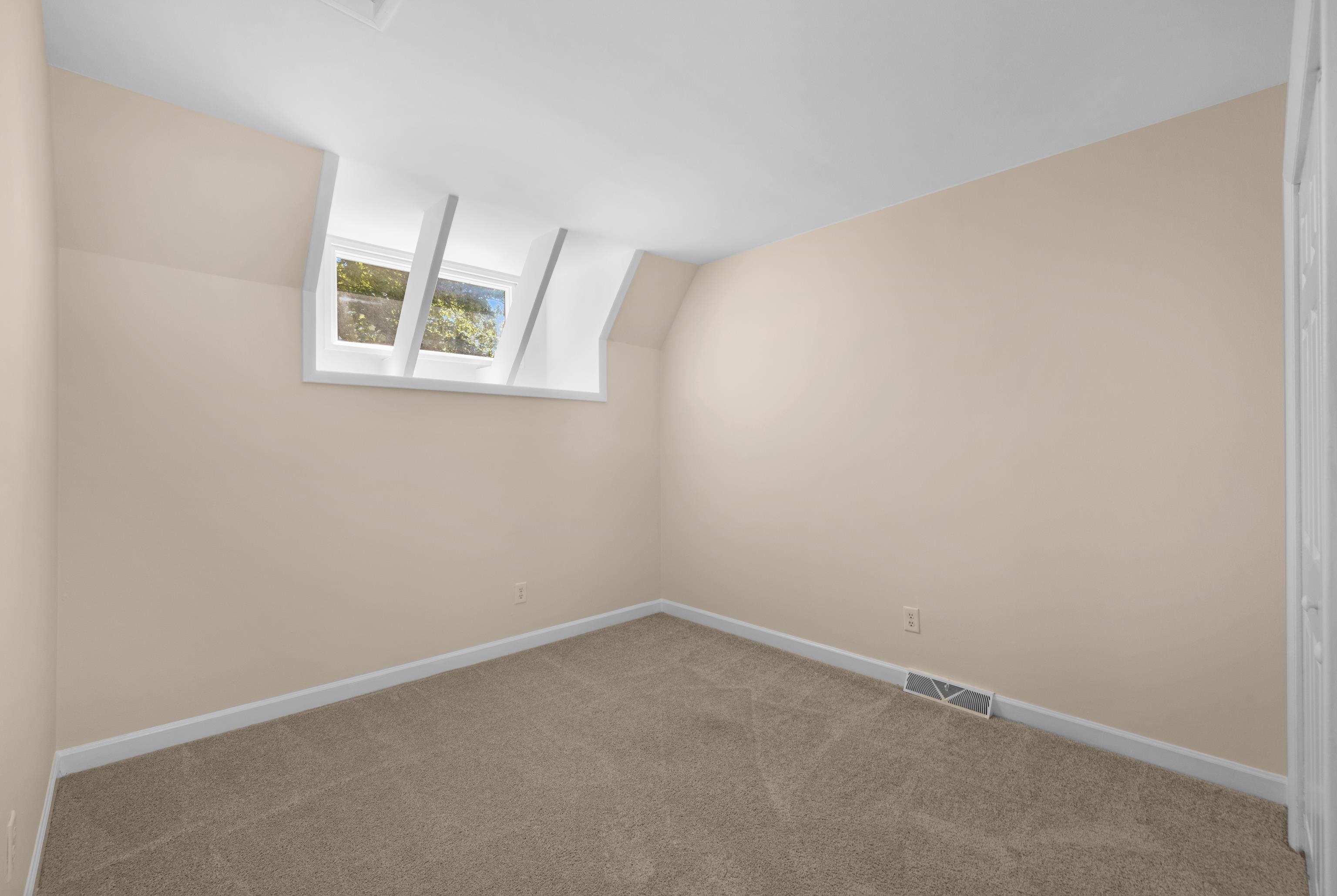 102 School Lane - Picture 24