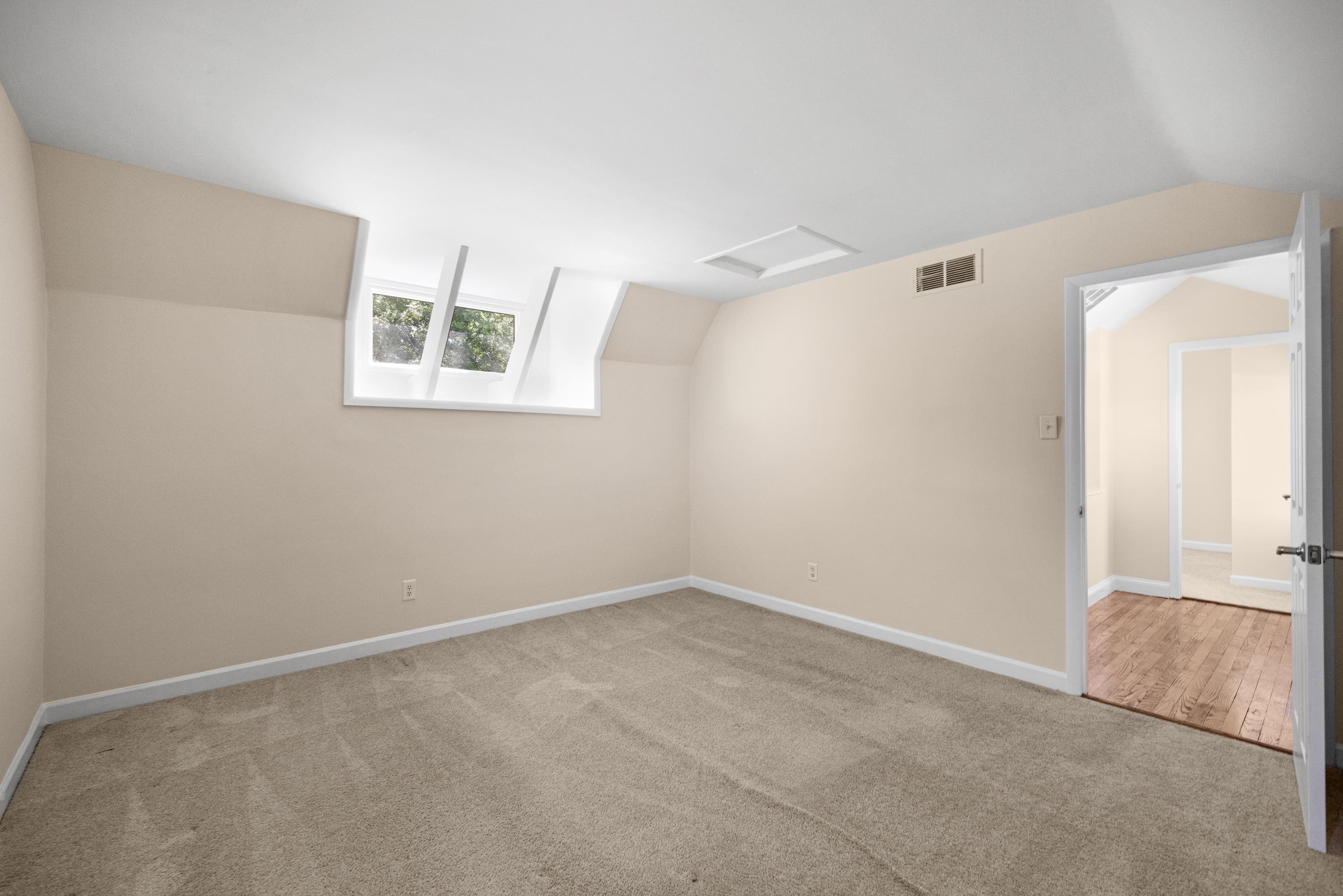 102 School Lane - Picture 31