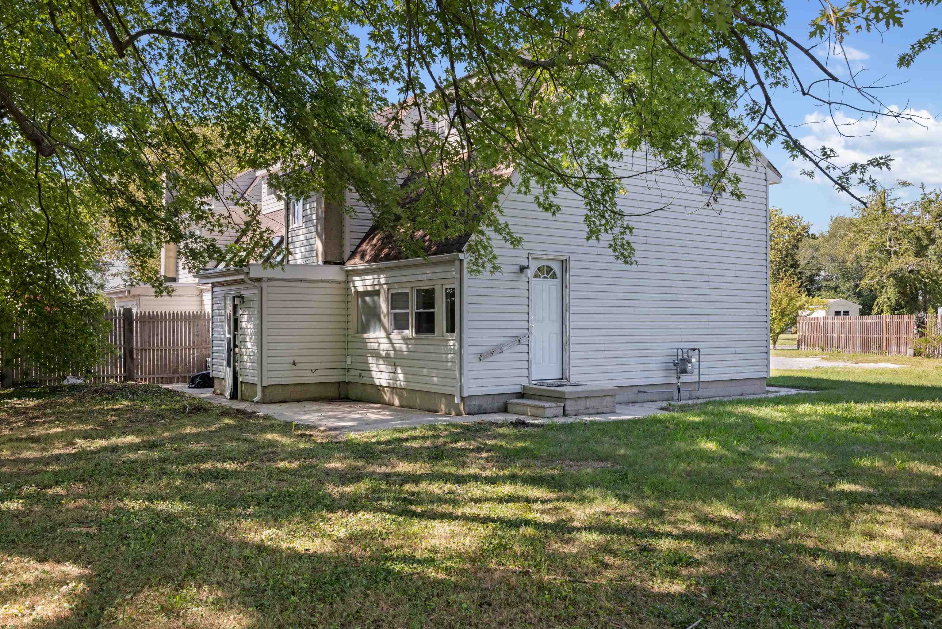 102 School Lane - Picture 35