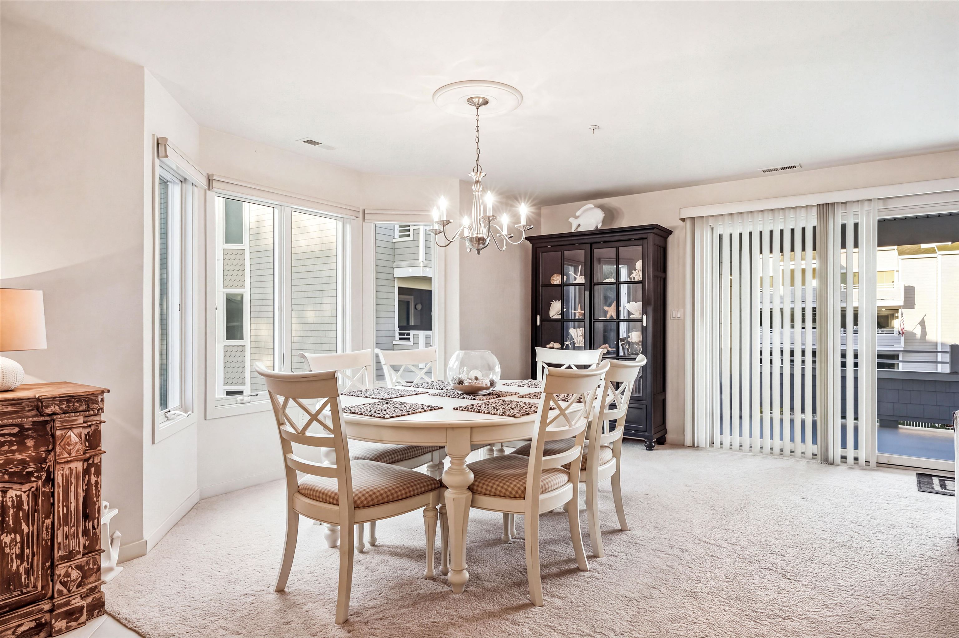 902 Ocean Drive - Picture 18
