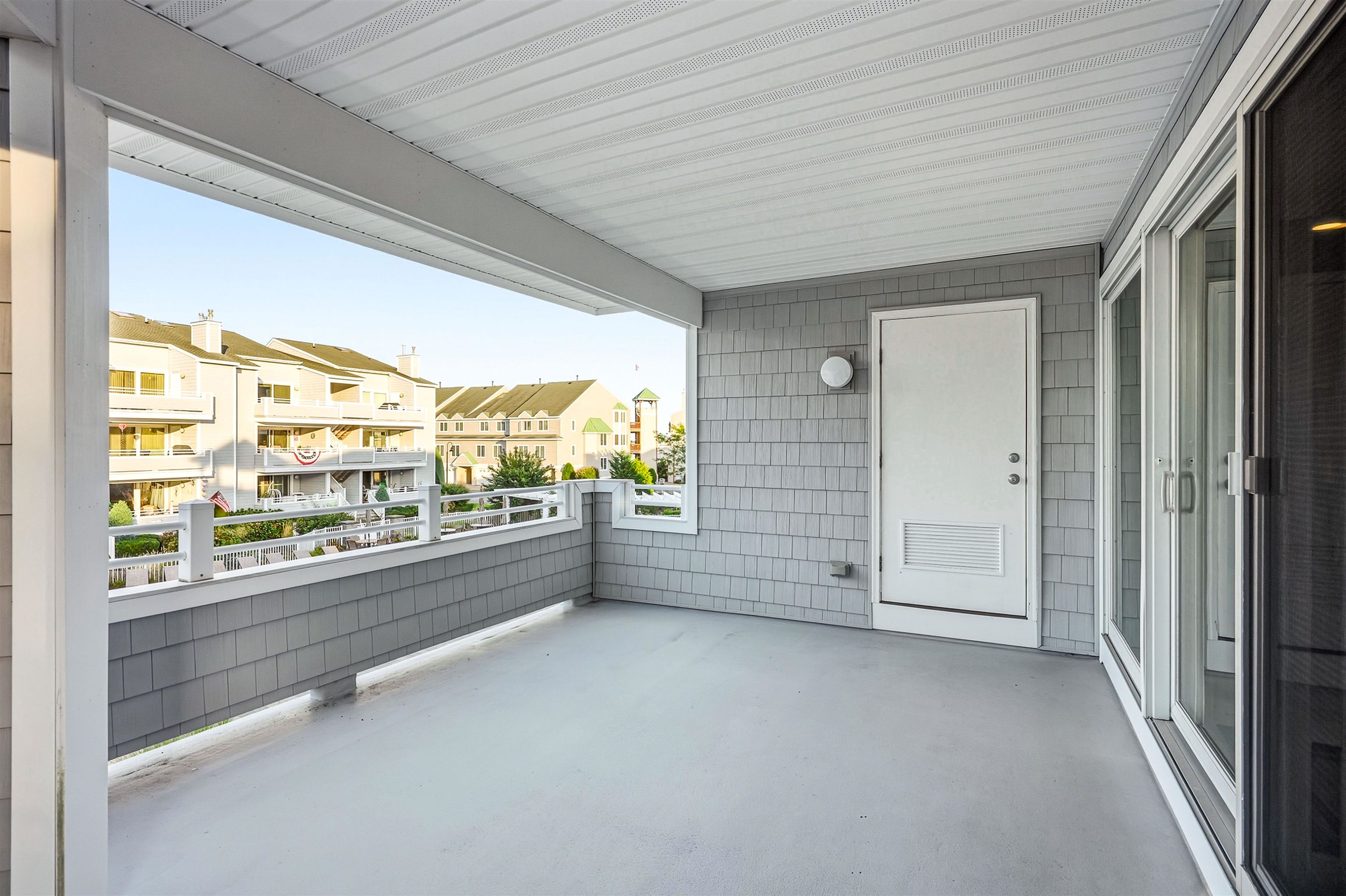 902 Ocean Drive - Picture 20