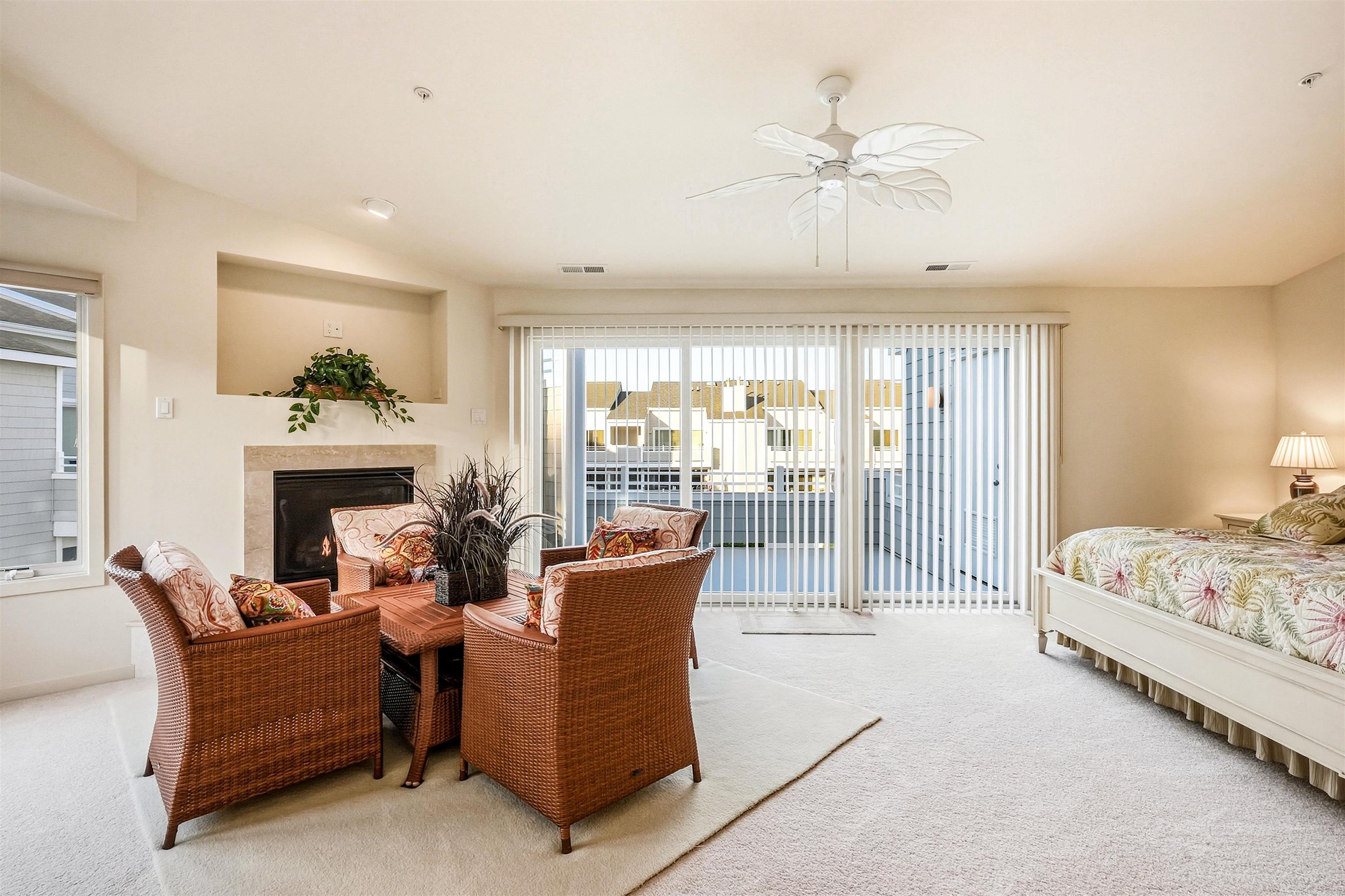 902 Ocean Drive - Picture 27