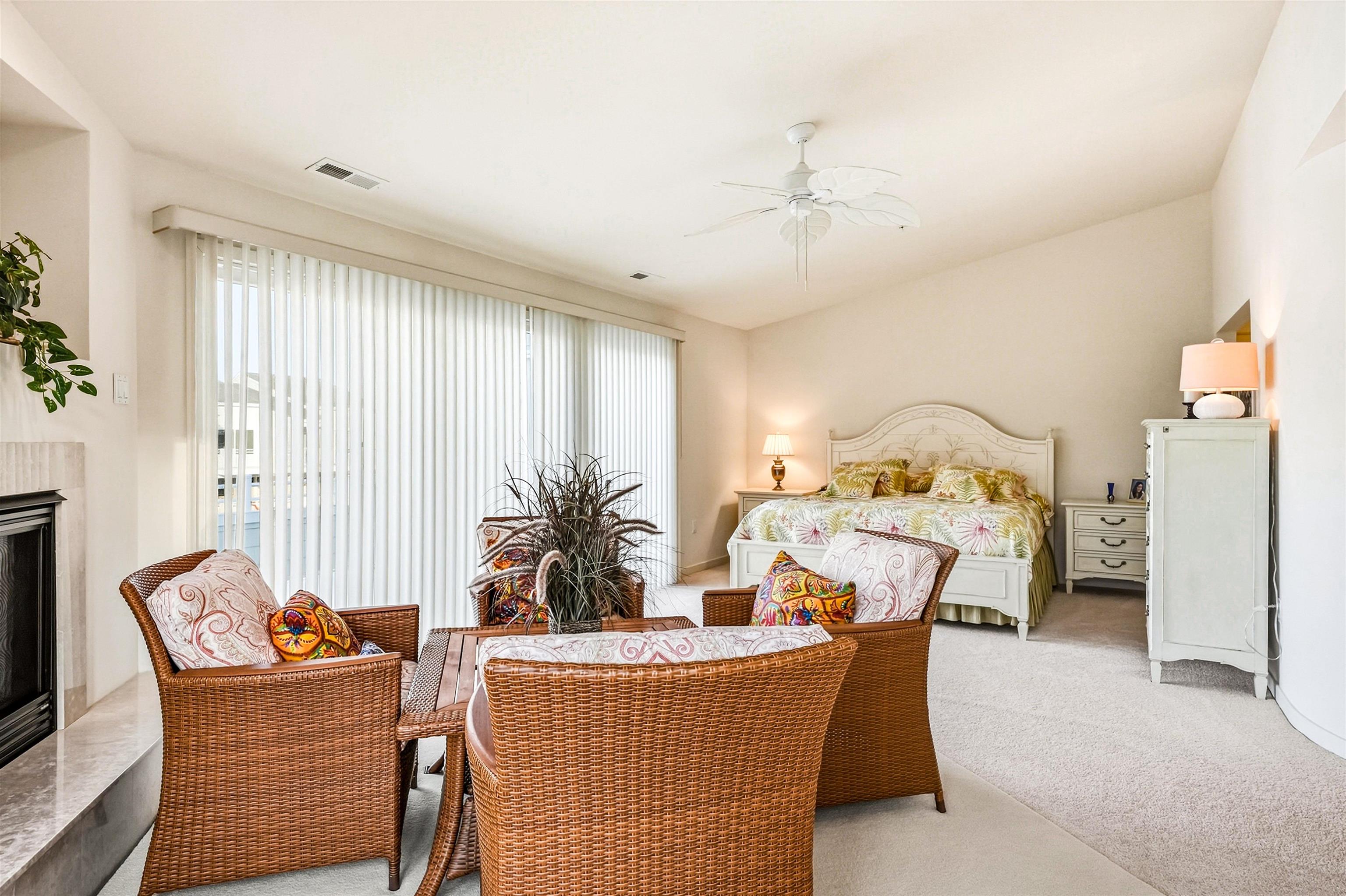 902 Ocean Drive - Picture 29