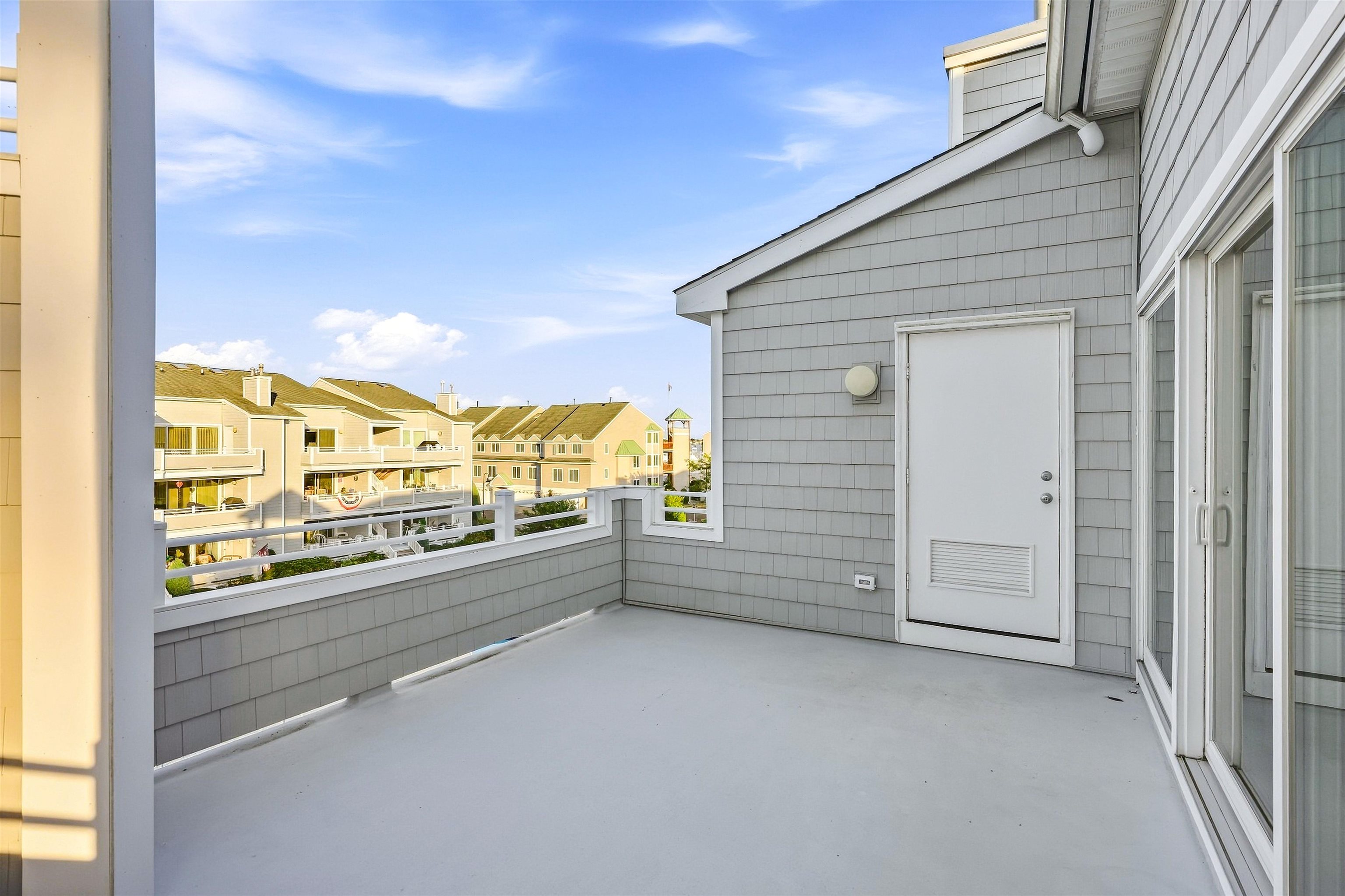 902 Ocean Drive - Picture 38