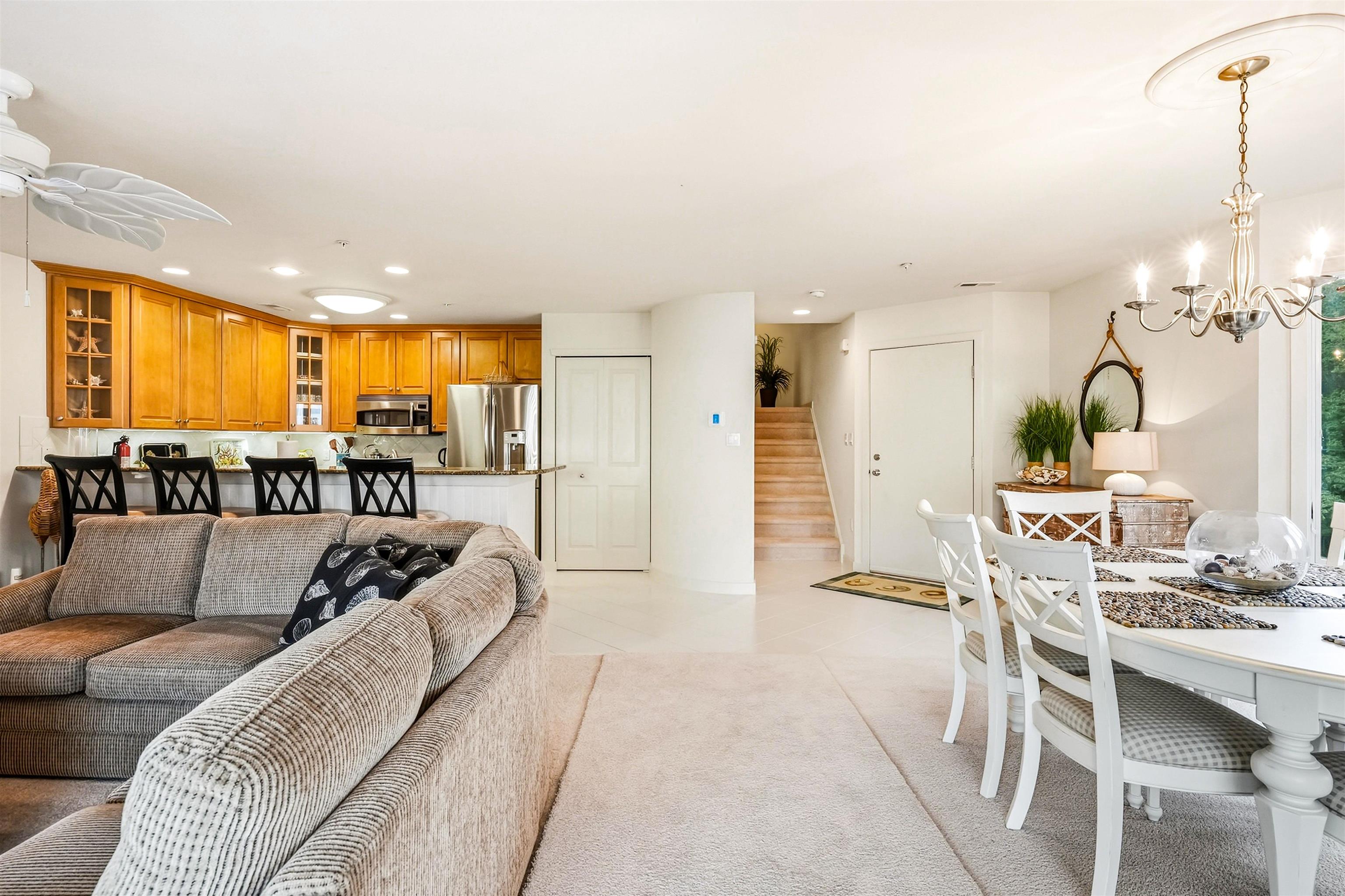 902 Ocean Drive - Picture 10