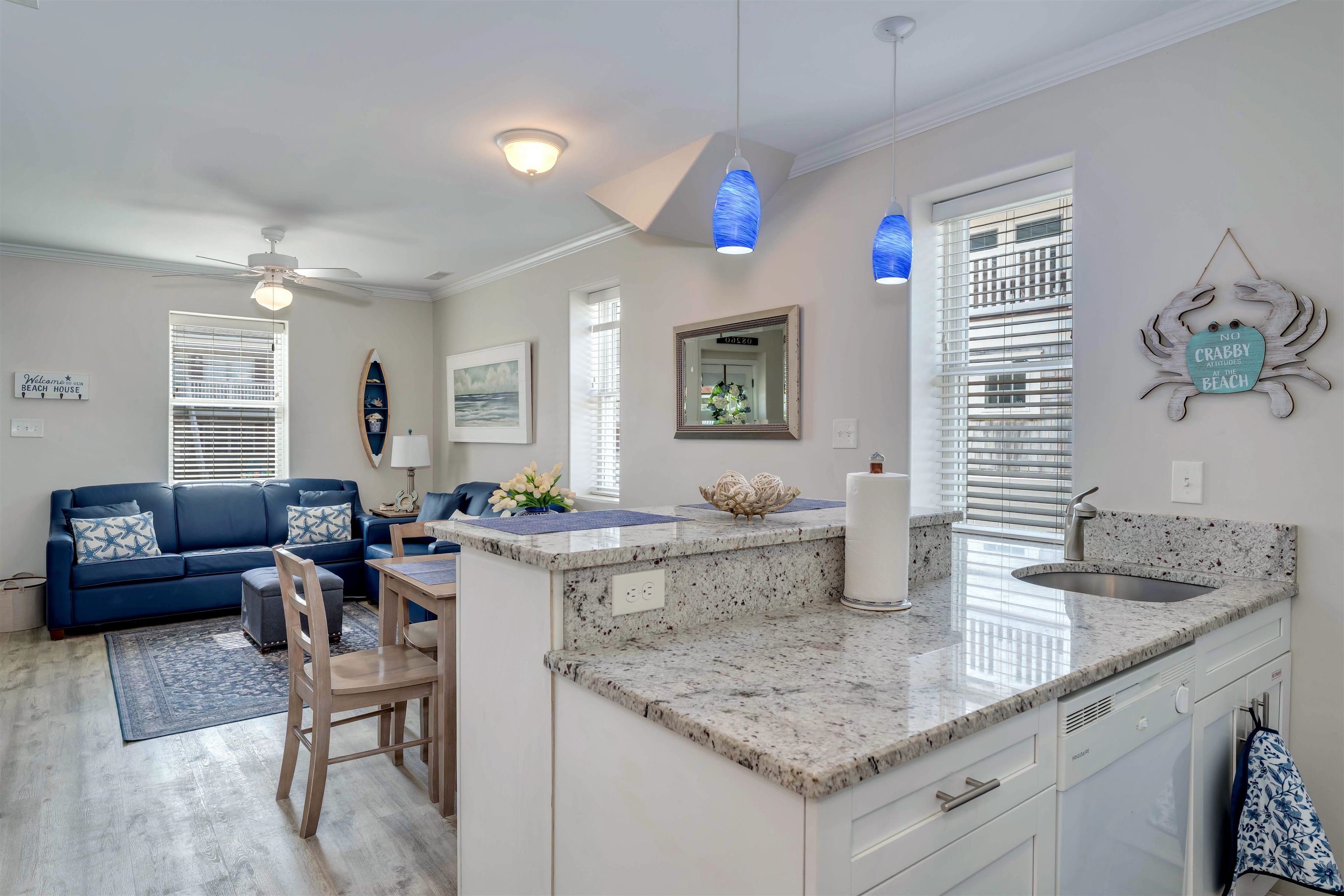 303 E Syracuse Road - Picture 15
