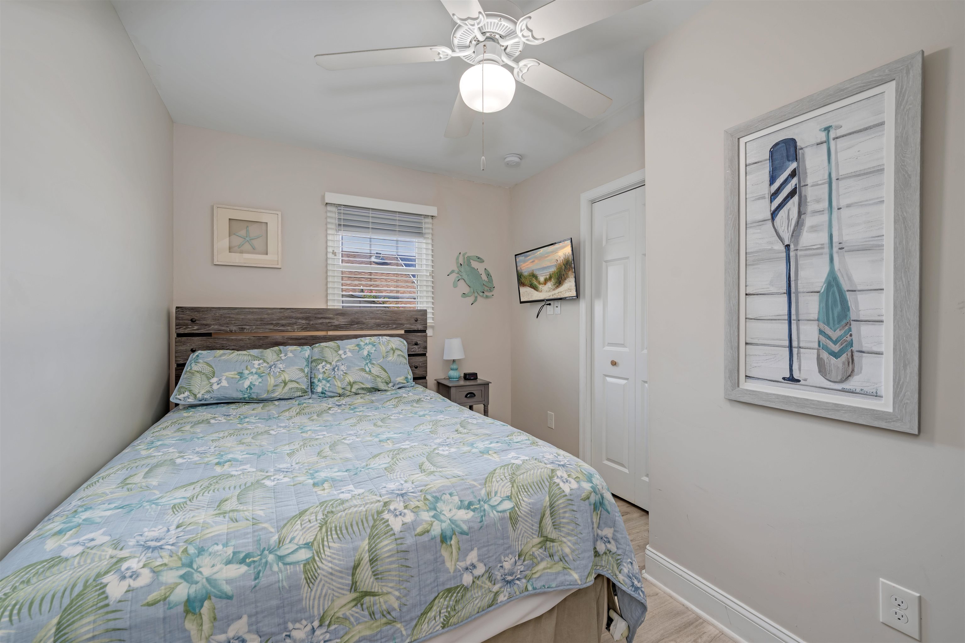 303 E Syracuse Road - Picture 17