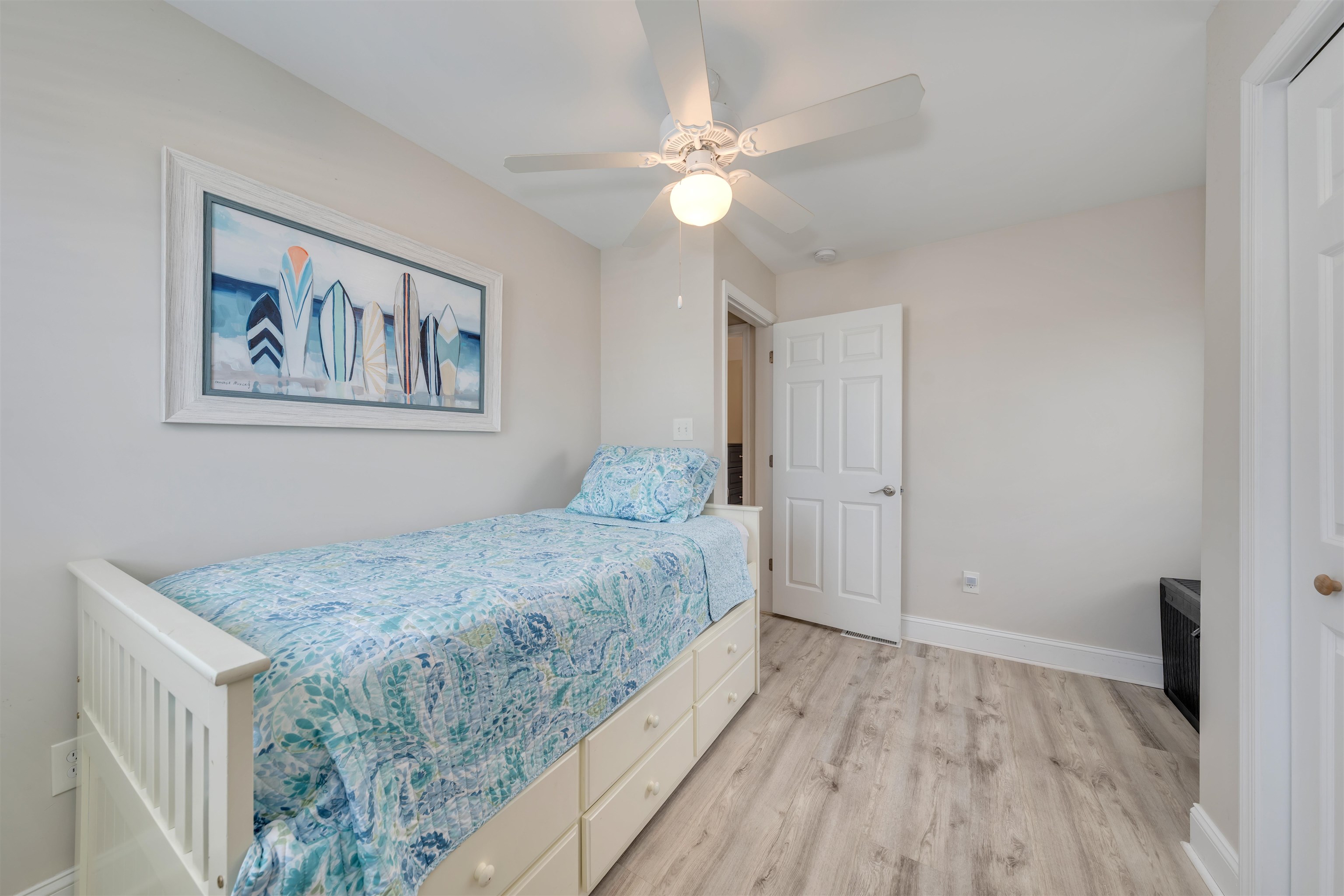 303 E Syracuse Road - Picture 28