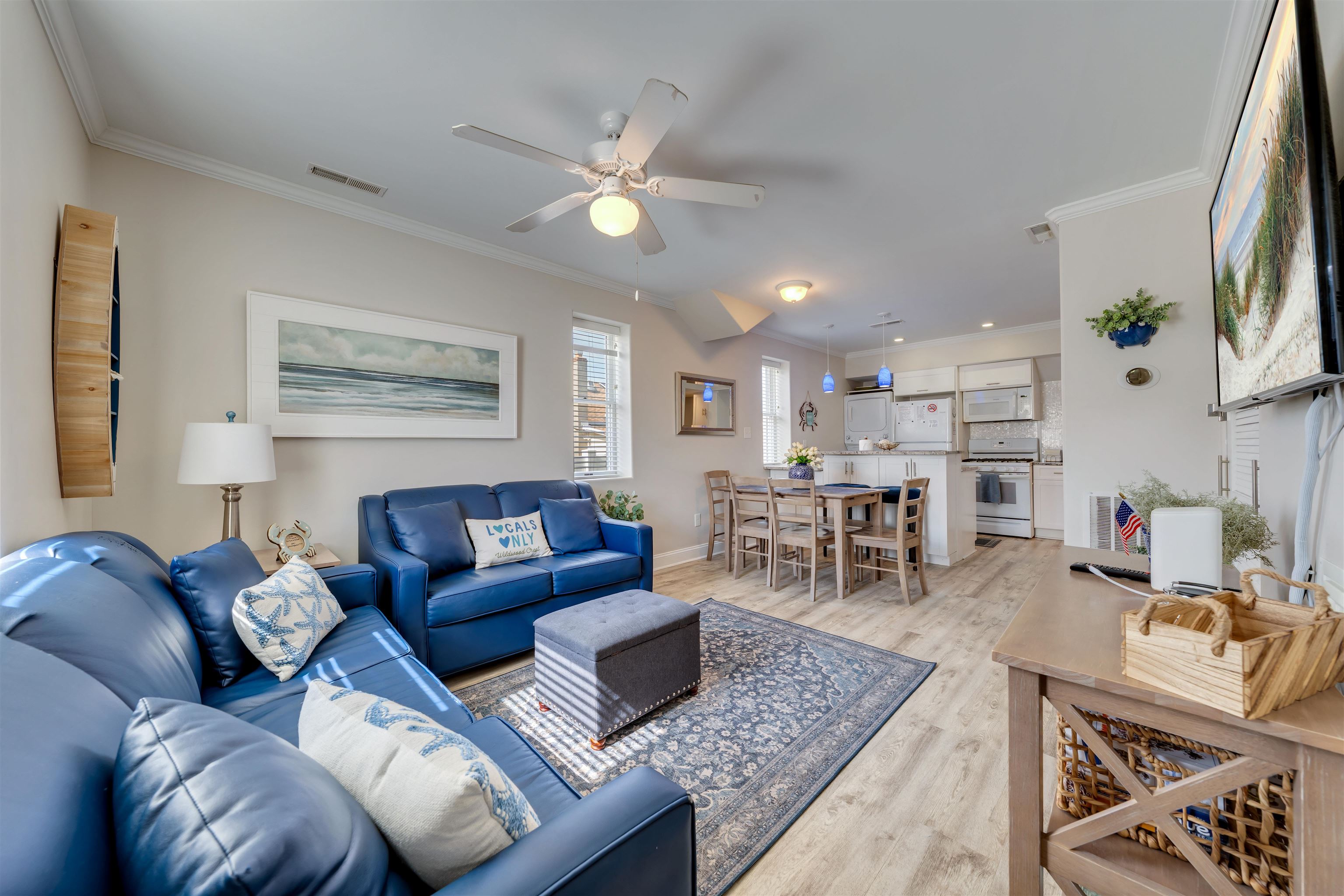 303 E Syracuse Road - Picture 6