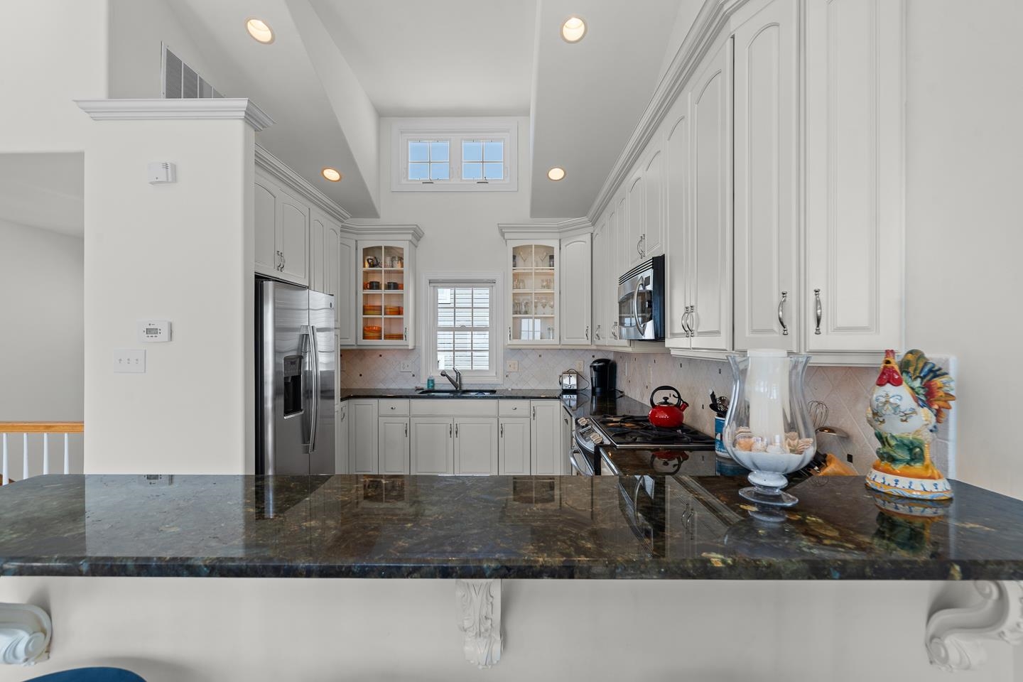 10 56th Street South