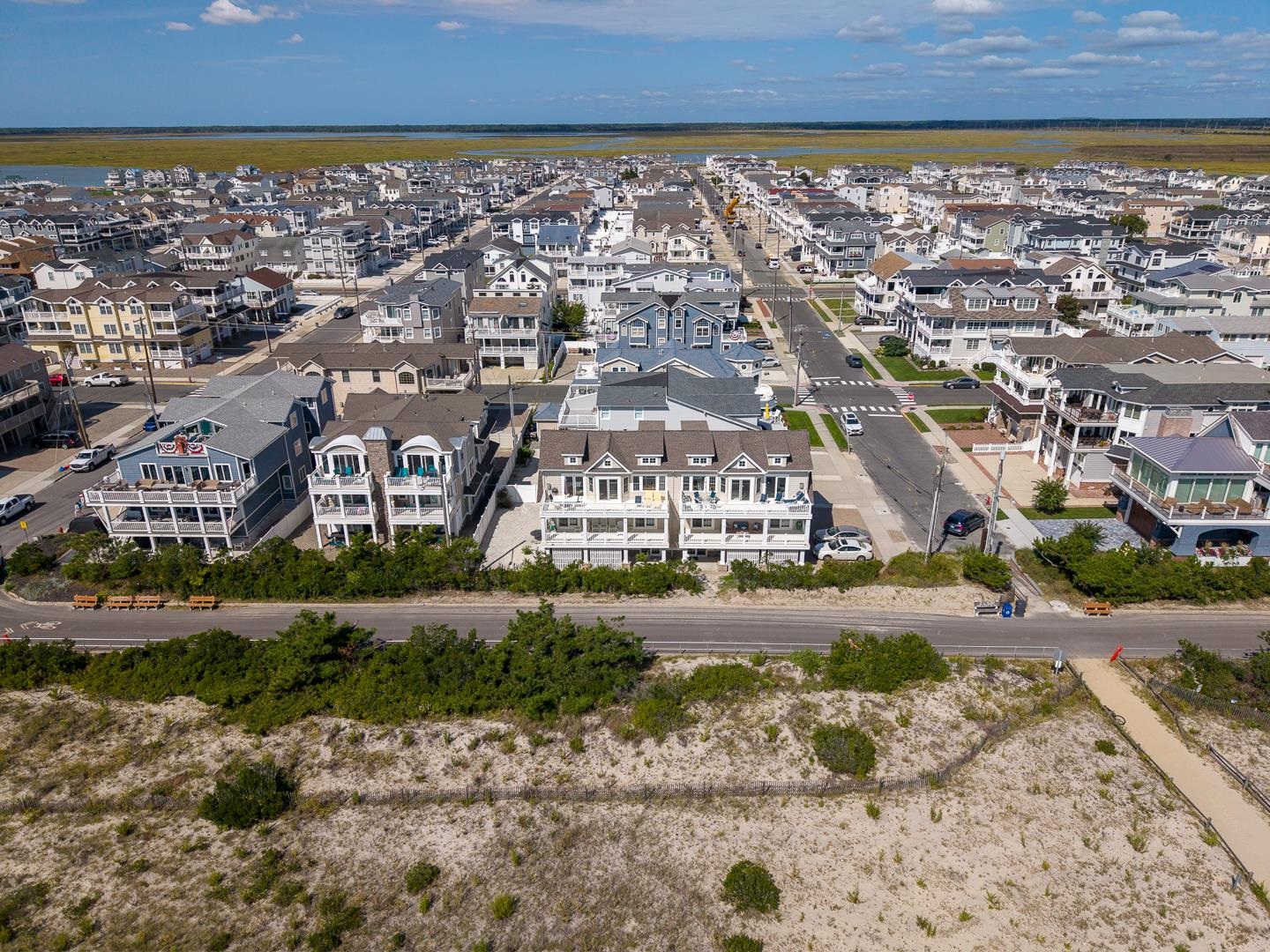 10 56th Street South