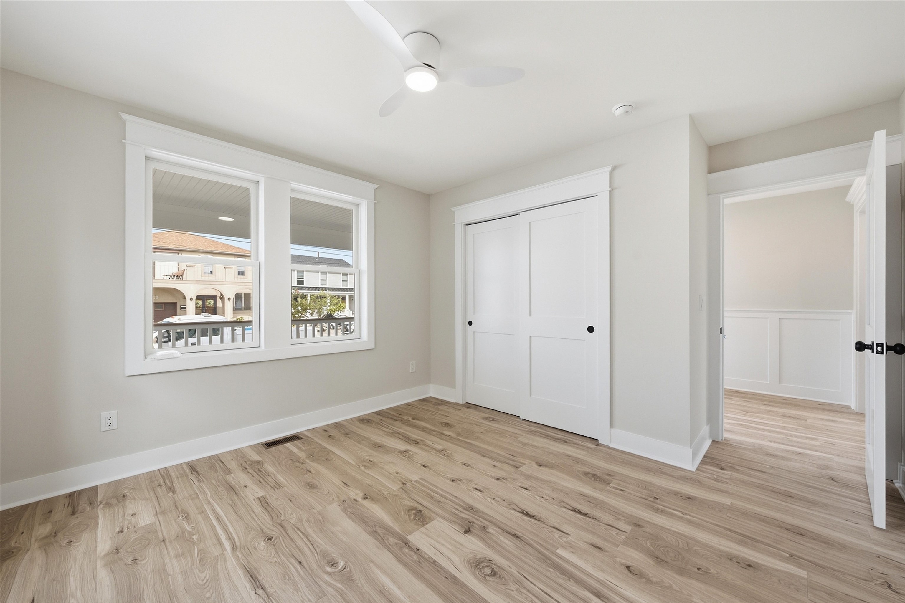 118 E Stanton - Picture 30