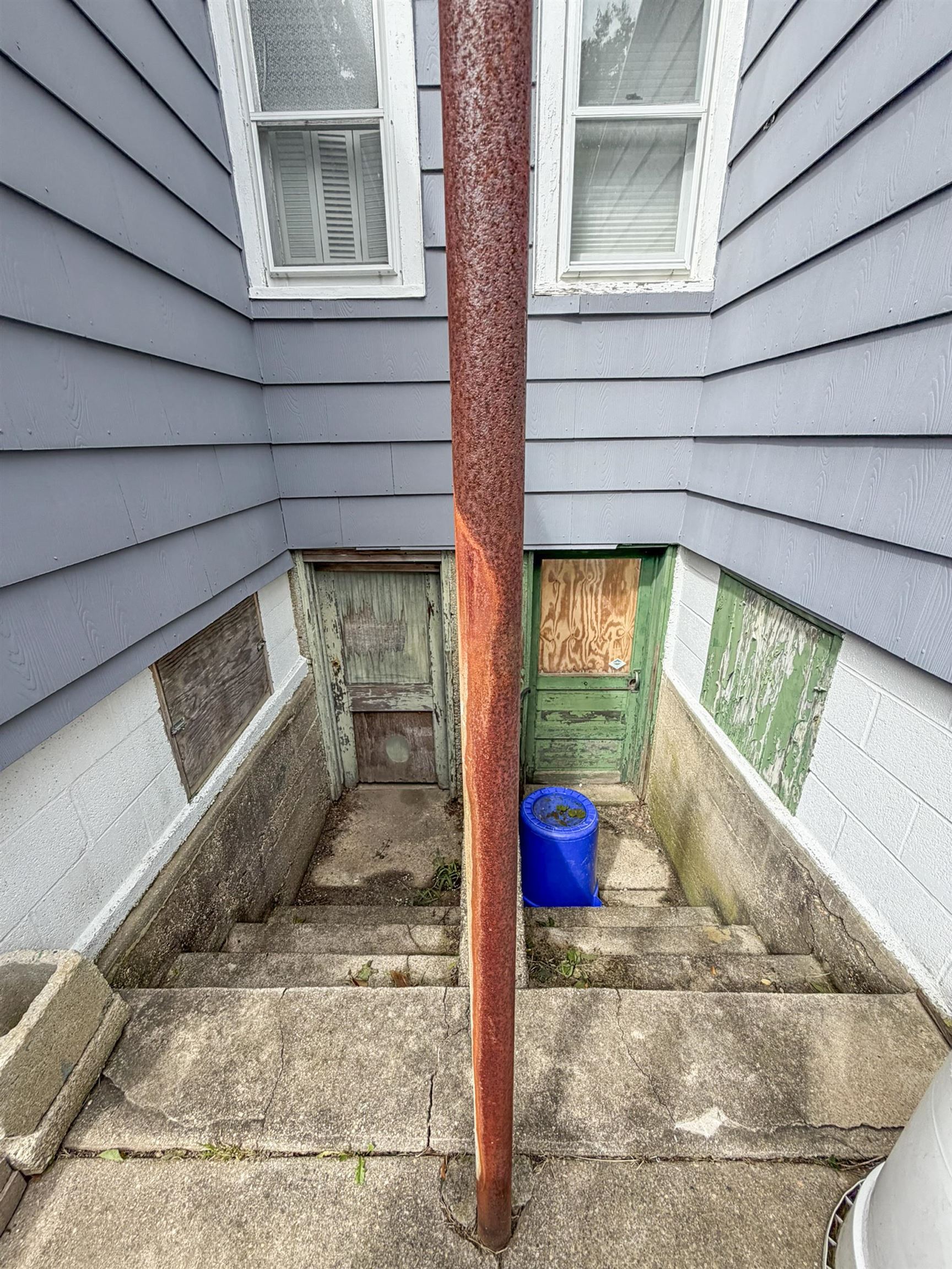 916 Lafayette Street