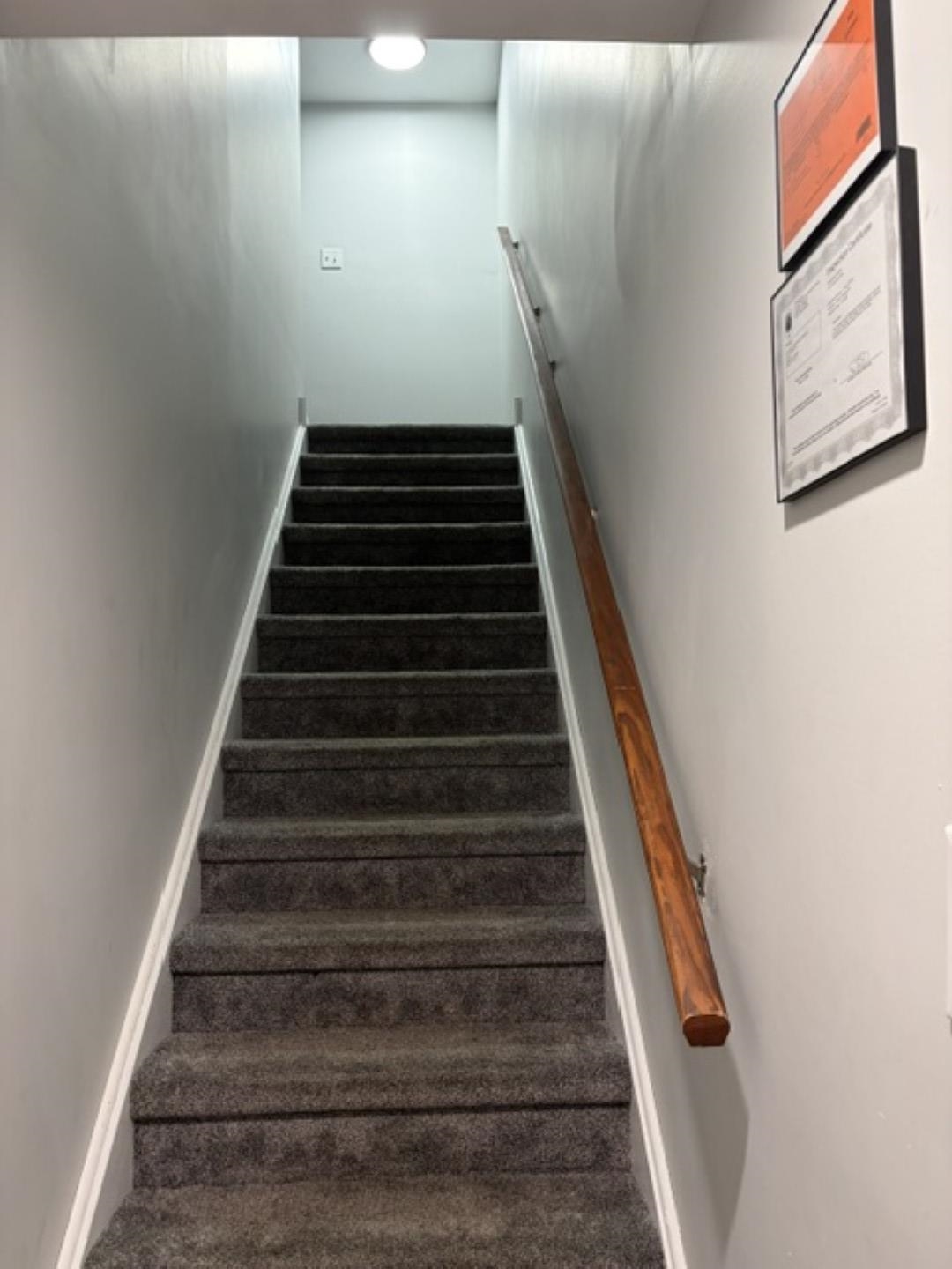 213 E Hand Avenue - Picture 4