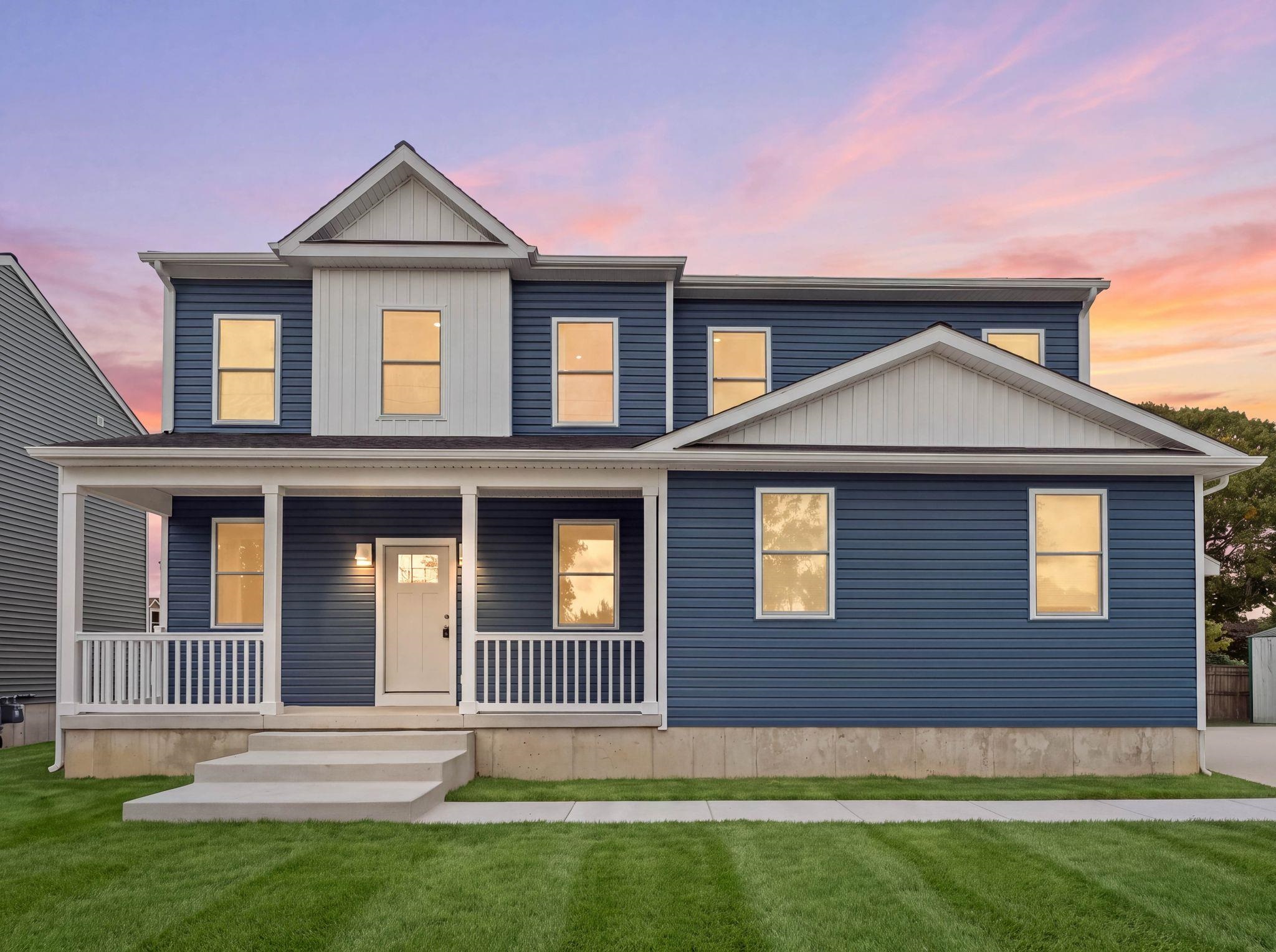  205 E Bates Avenue - Villas