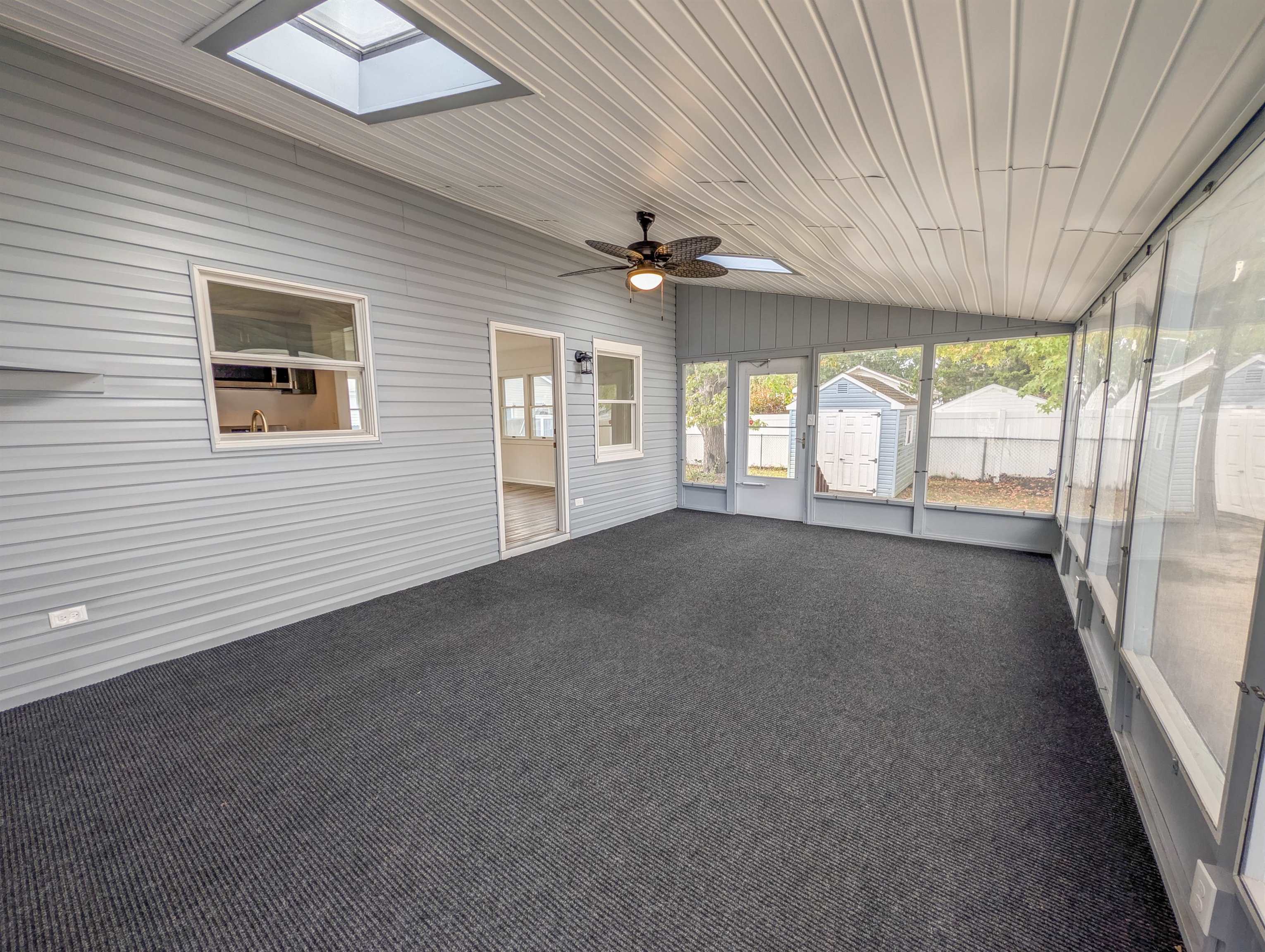 144 Kentucky Avenue - Picture 17