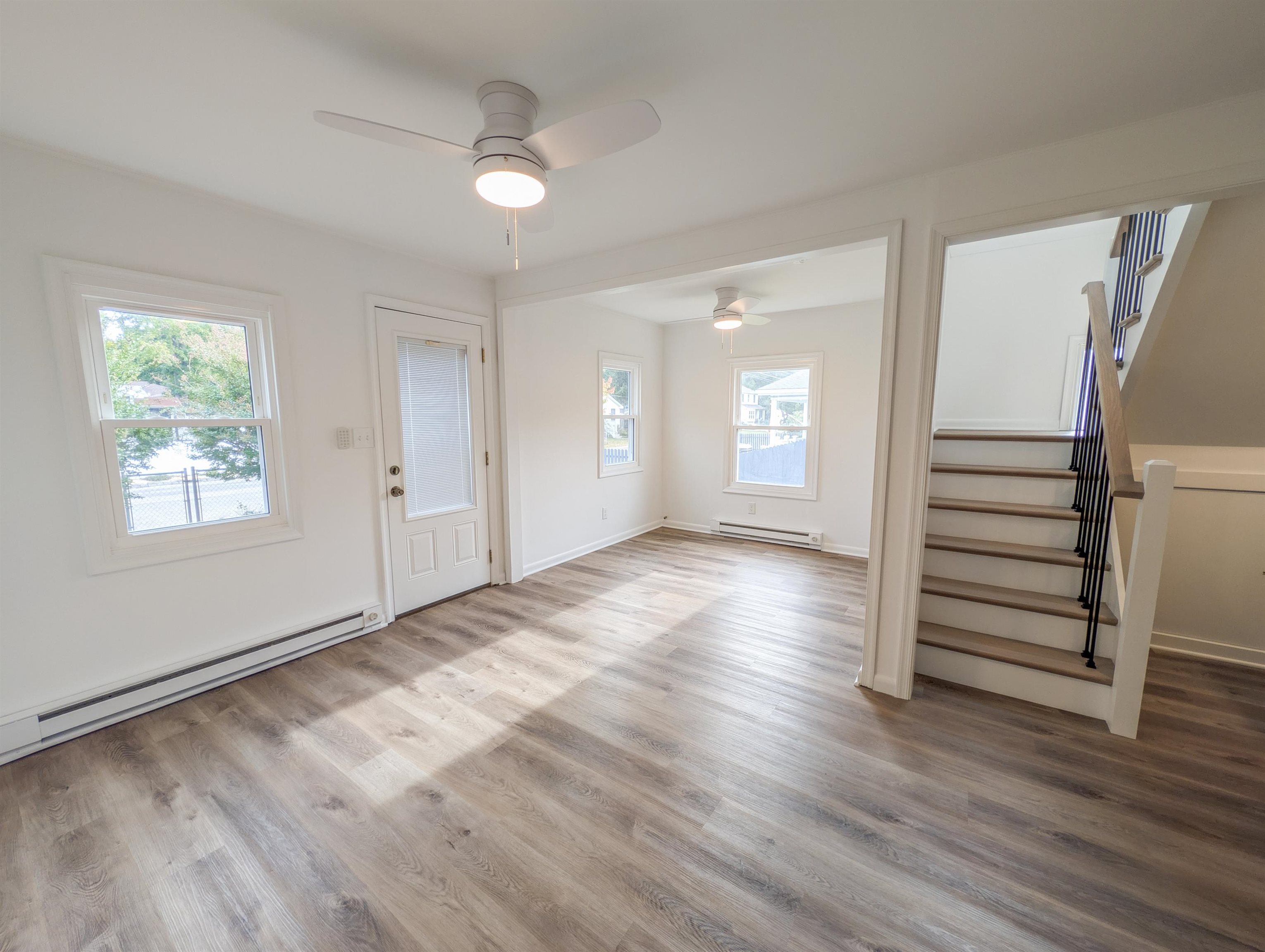 144 Kentucky Avenue - Picture 2
