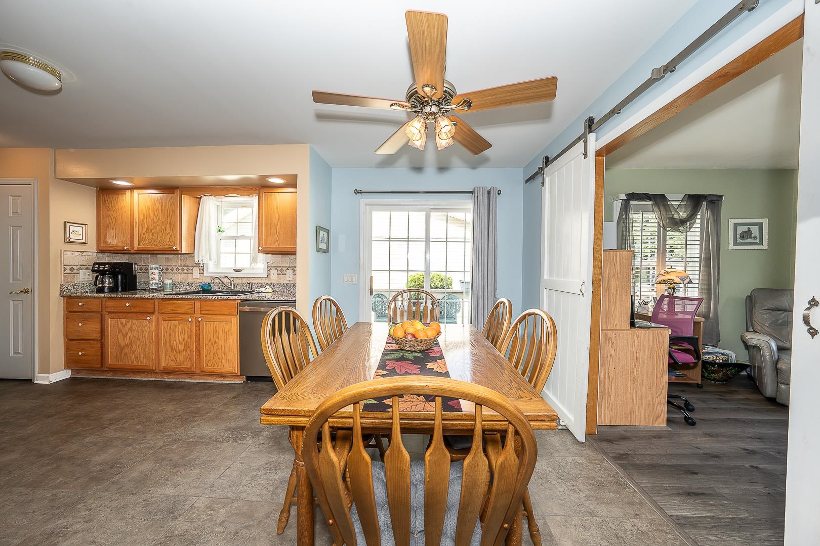 418 Fern Road - Picture 20