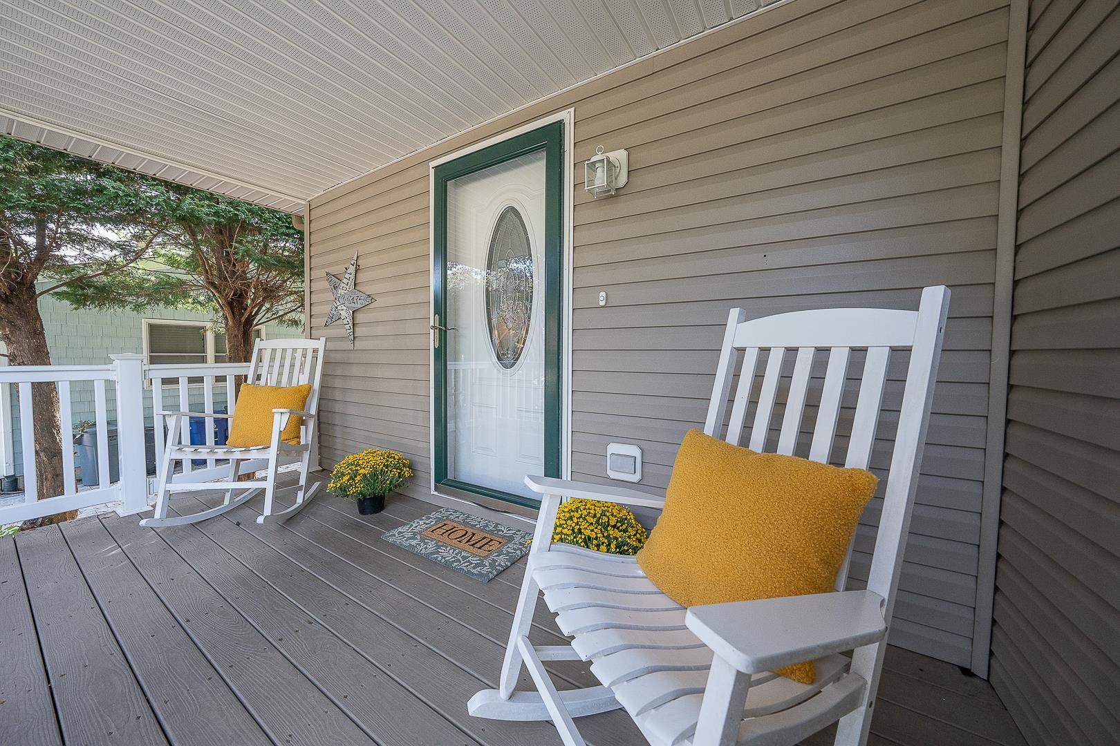 418 Fern Road - Picture 3