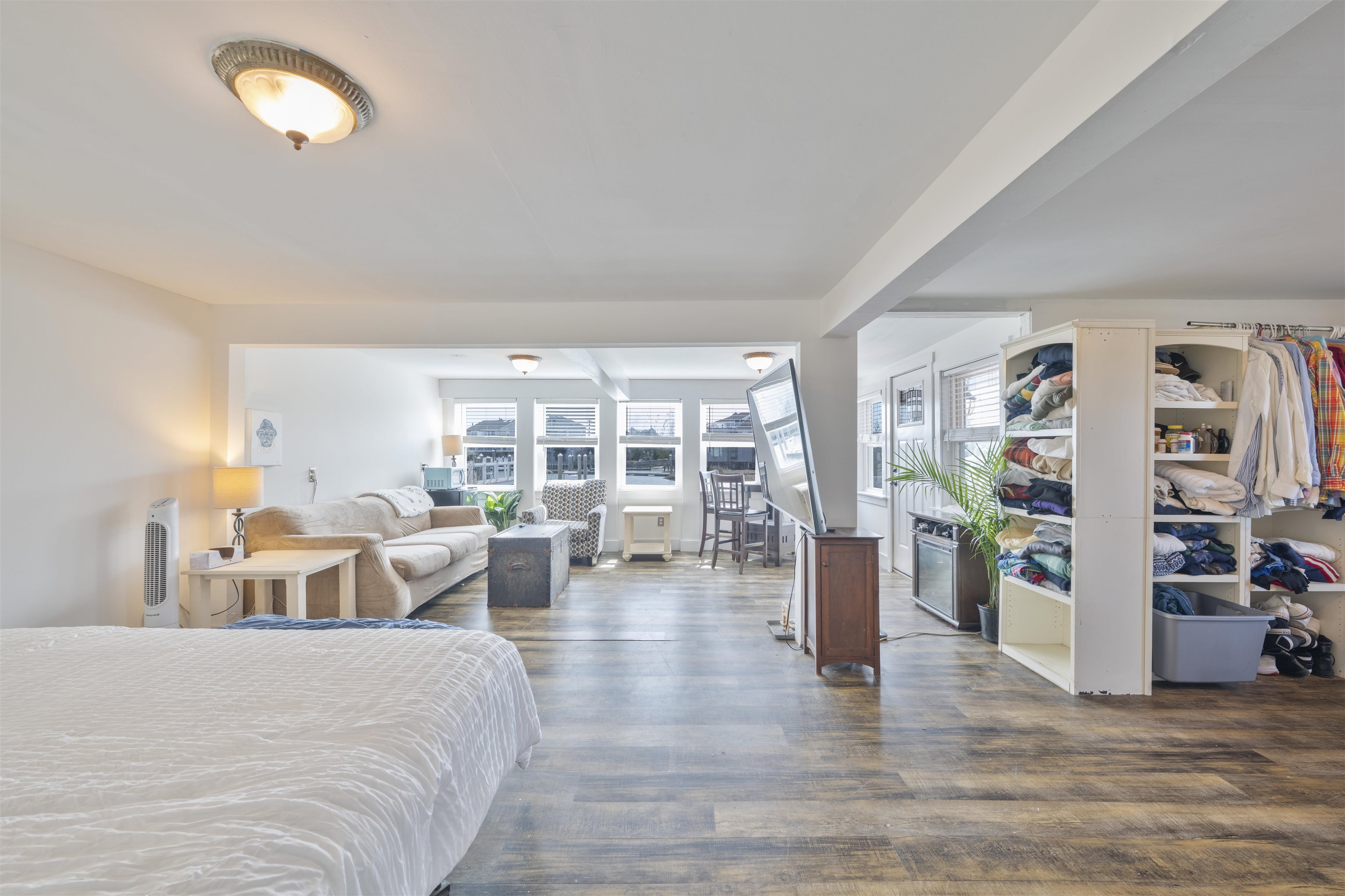 1514 Yacht Avenue - Picture 10