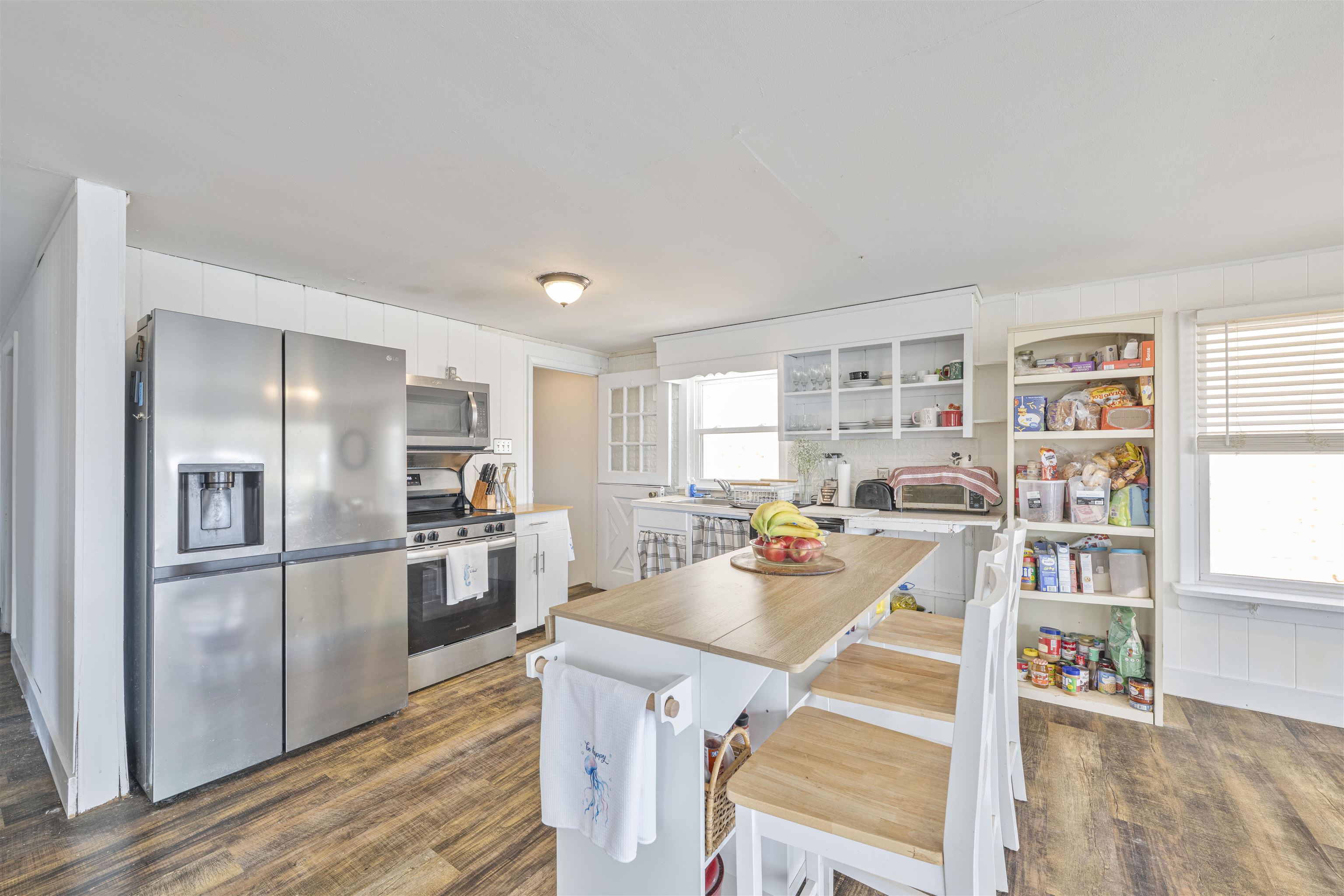 1514 Yacht Avenue - Picture 11