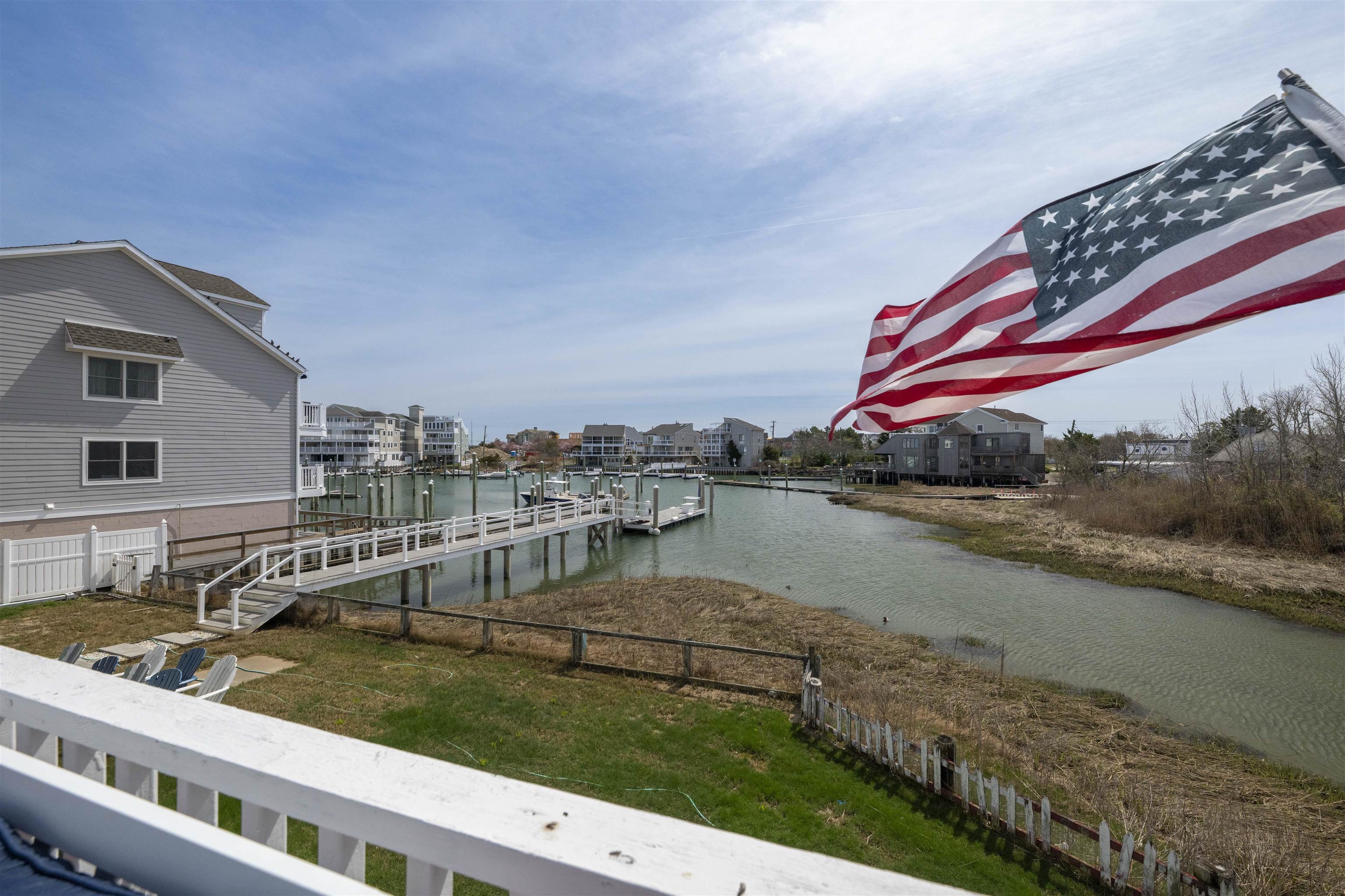 1514 Yacht Avenue - Picture 1
