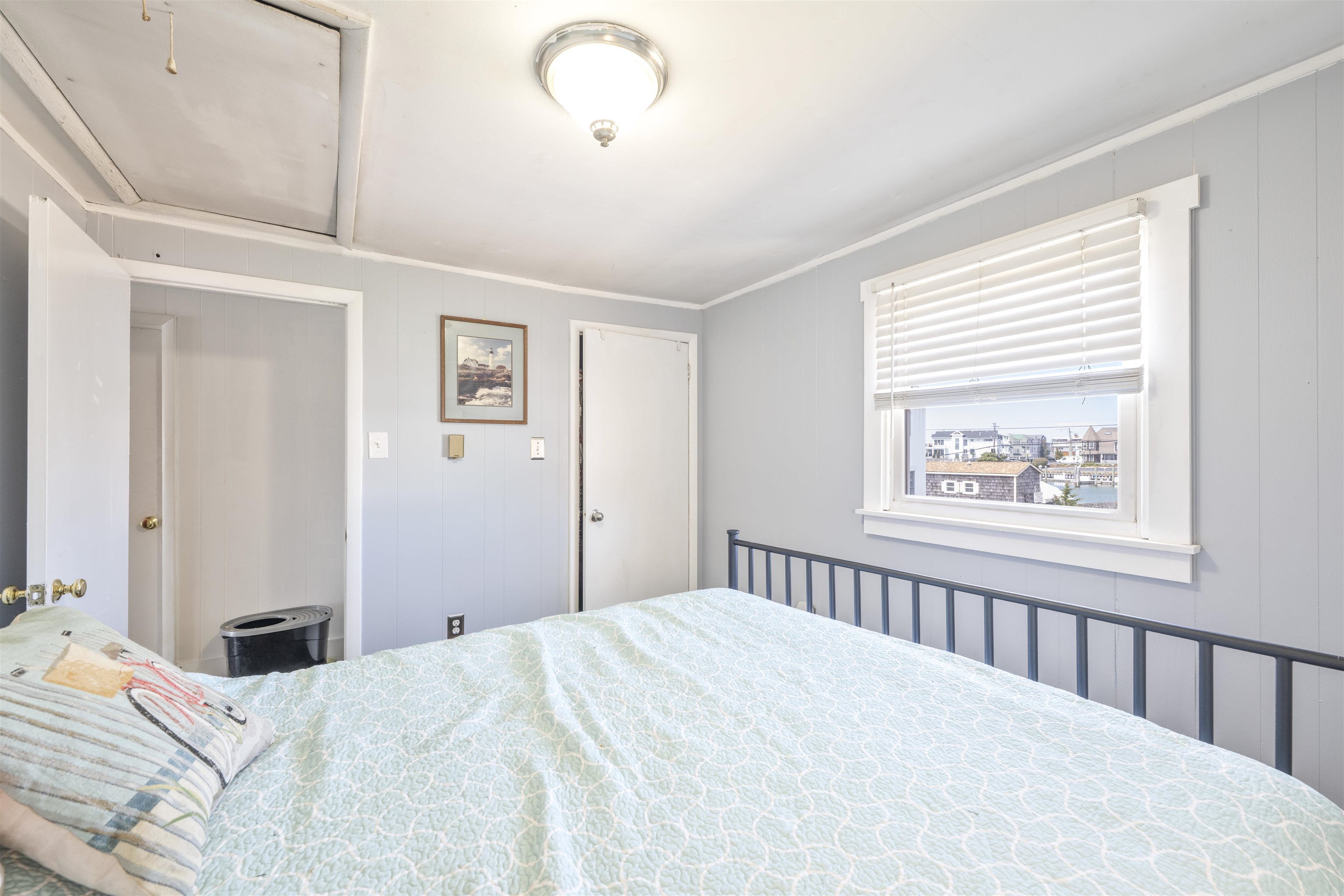 1514 Yacht Avenue - Picture 41