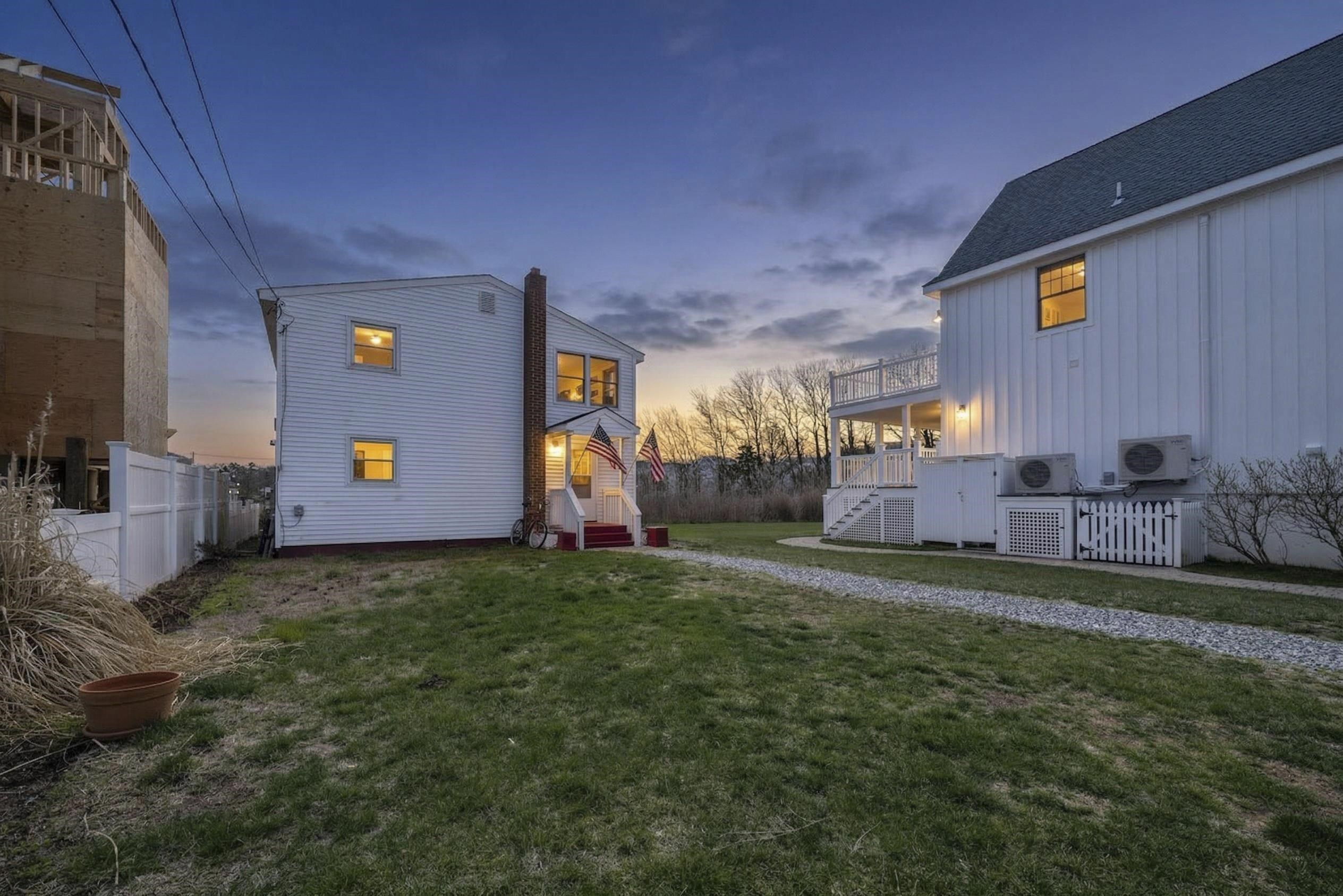 1514 Yacht Avenue - Picture 45