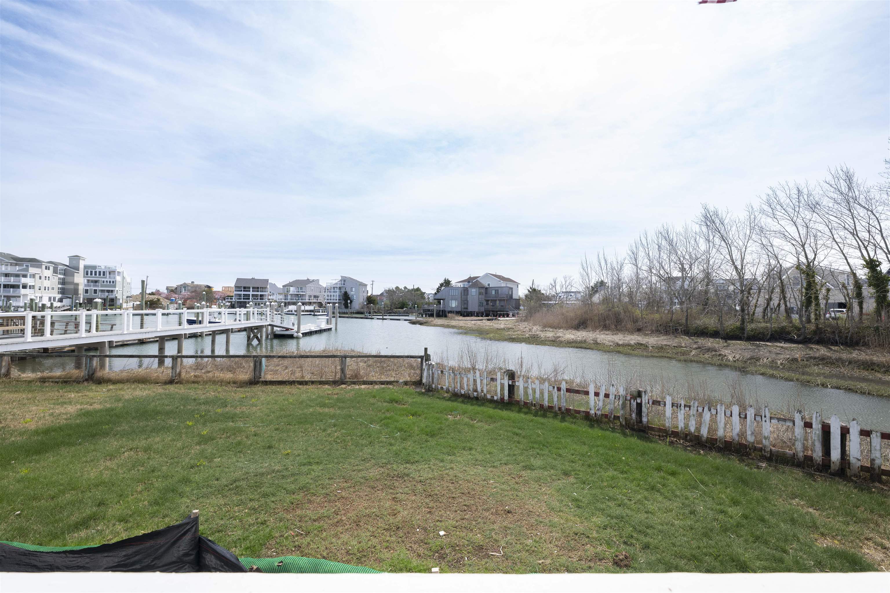 1514 Yacht Avenue - Picture 48