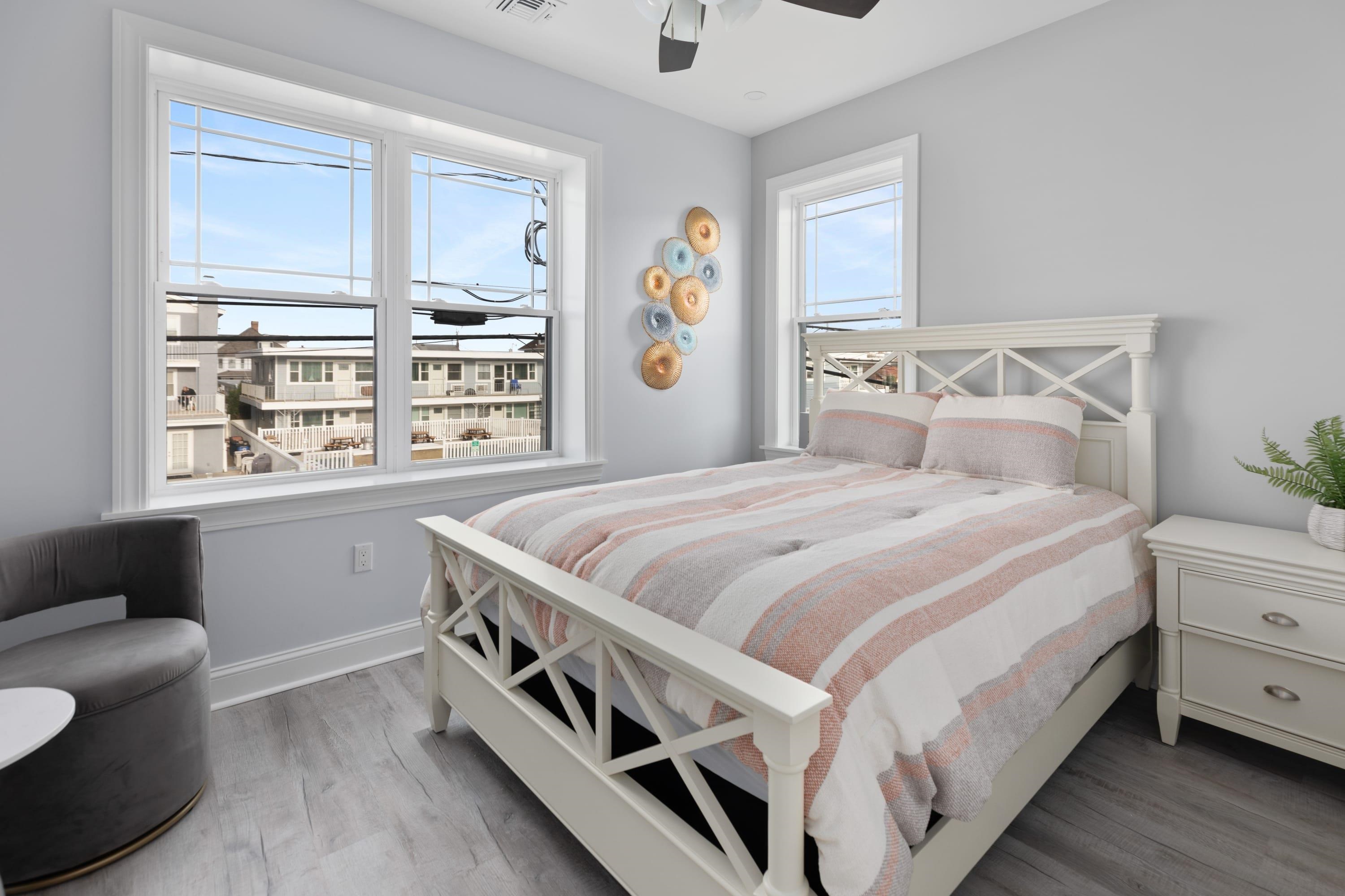 204 E Primrose Road - Picture 12