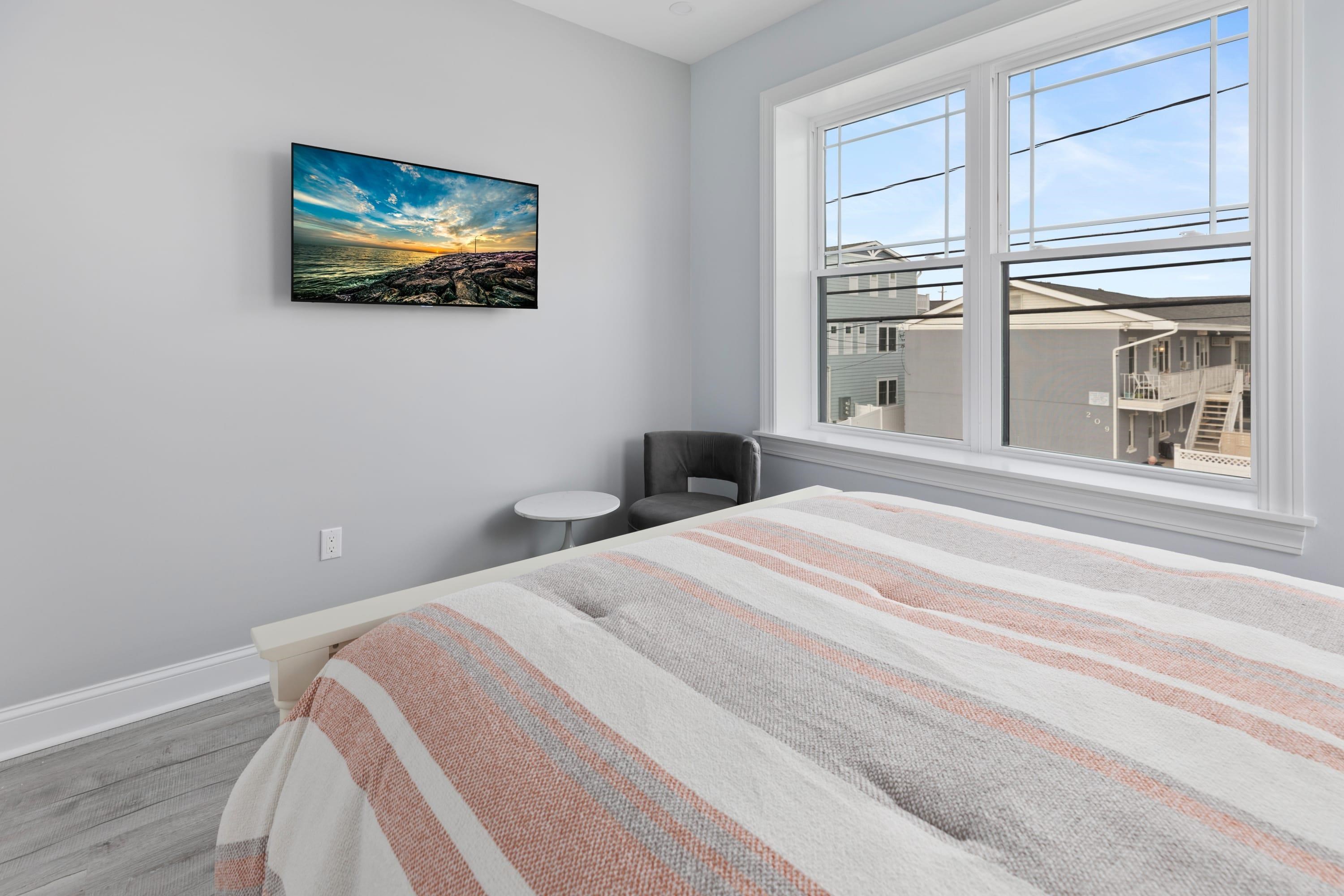 204 E Primrose Road - Picture 13