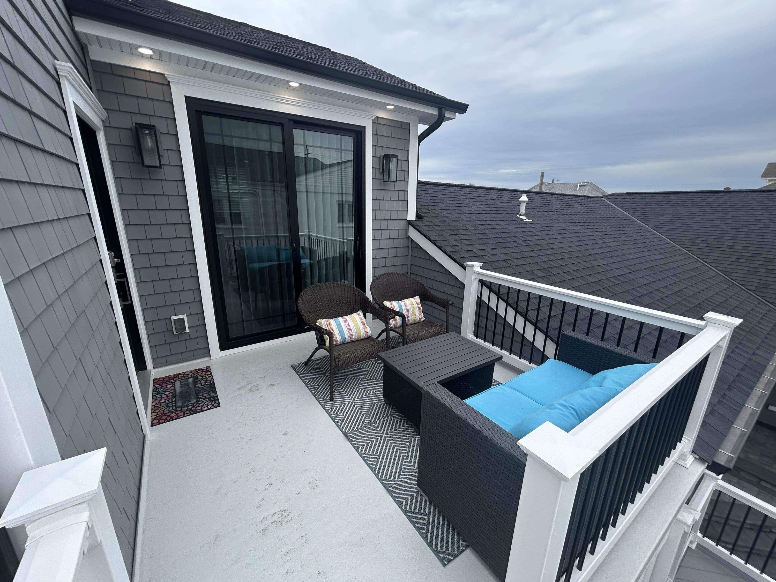 204 E Primrose Road - Picture 23