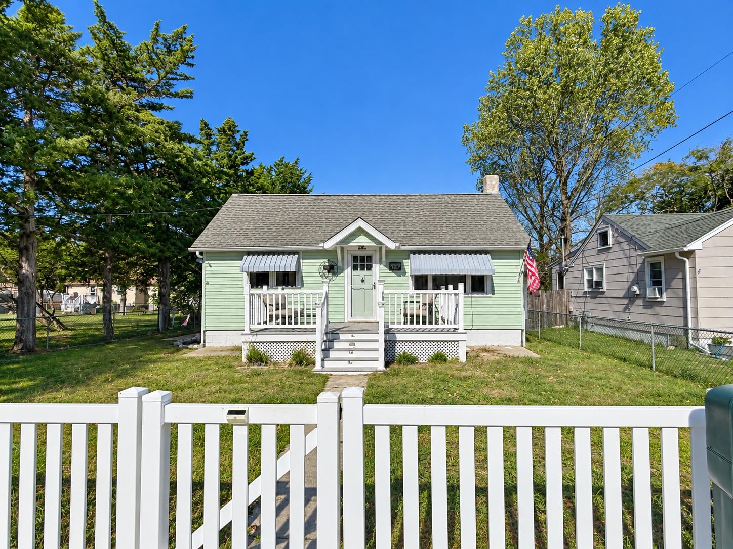 11 Ellery Road - Picture 1