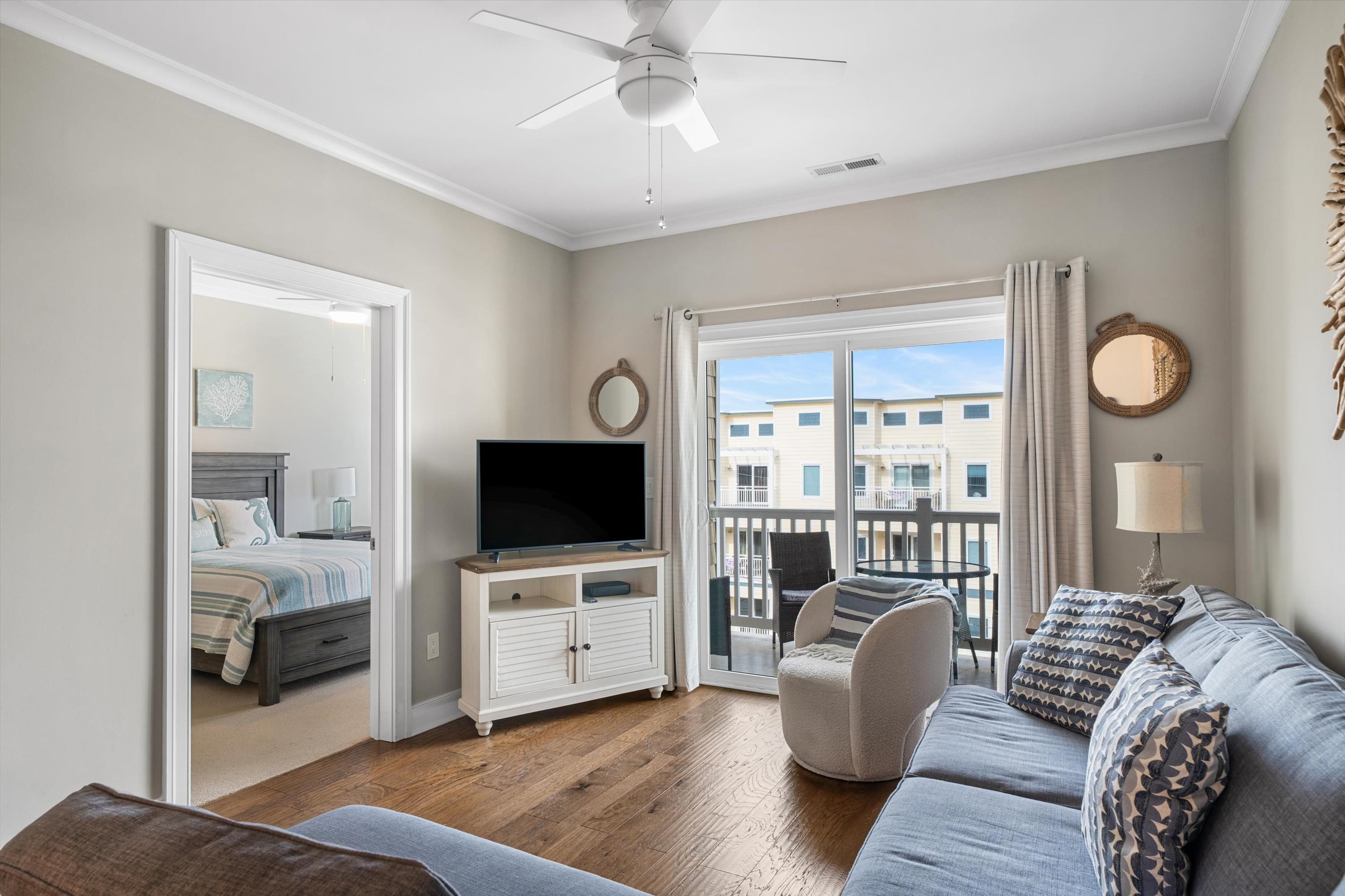 7400 Ocean Avenue - Picture 11