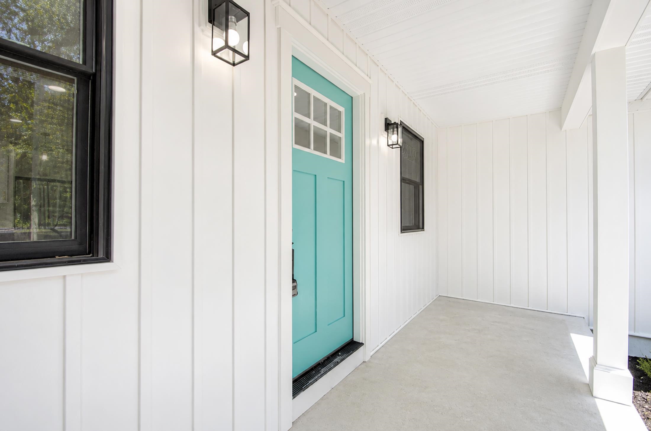 506 Hand Avenue - Picture 2