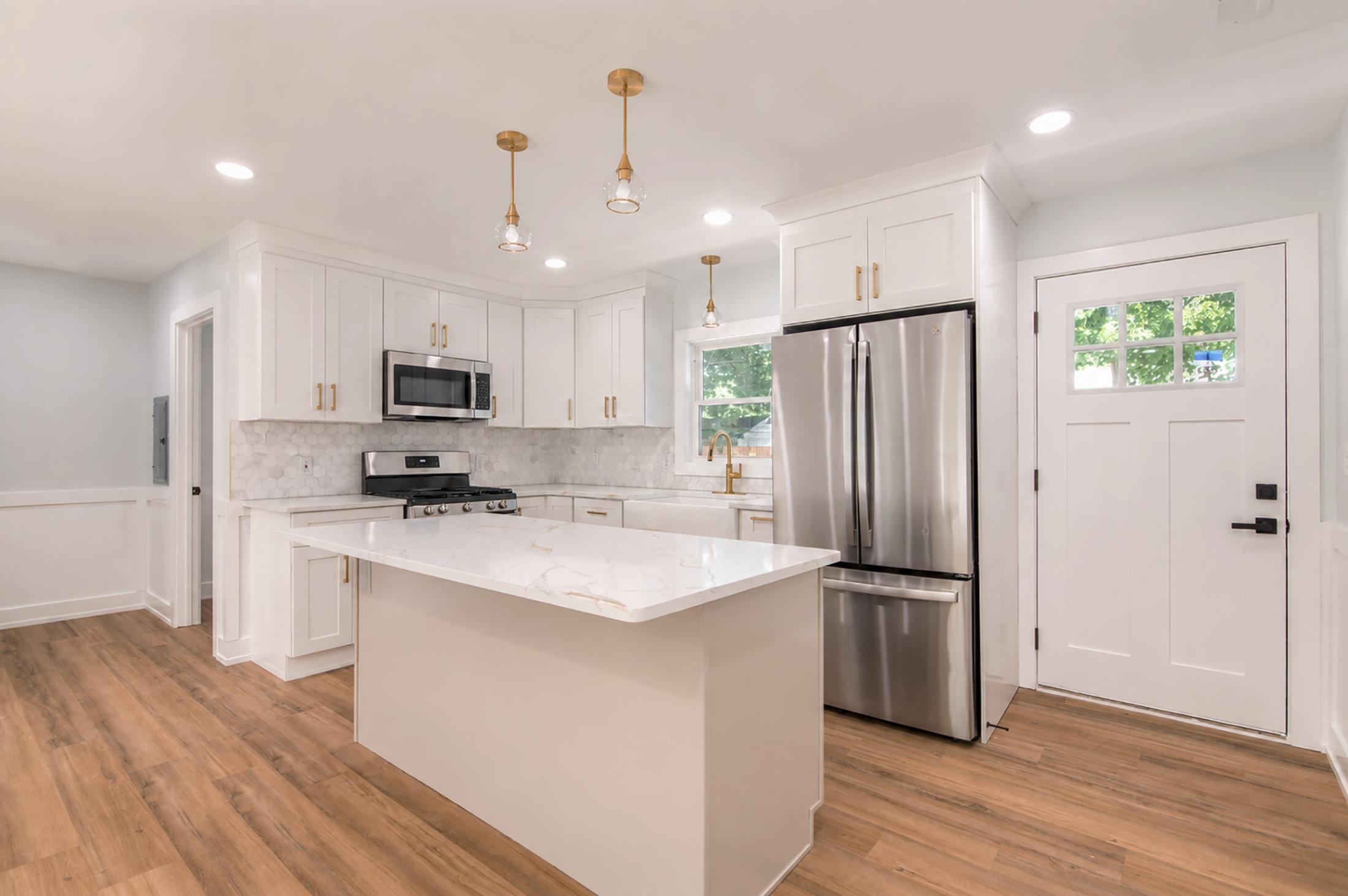 506 Hand Avenue - Picture 8