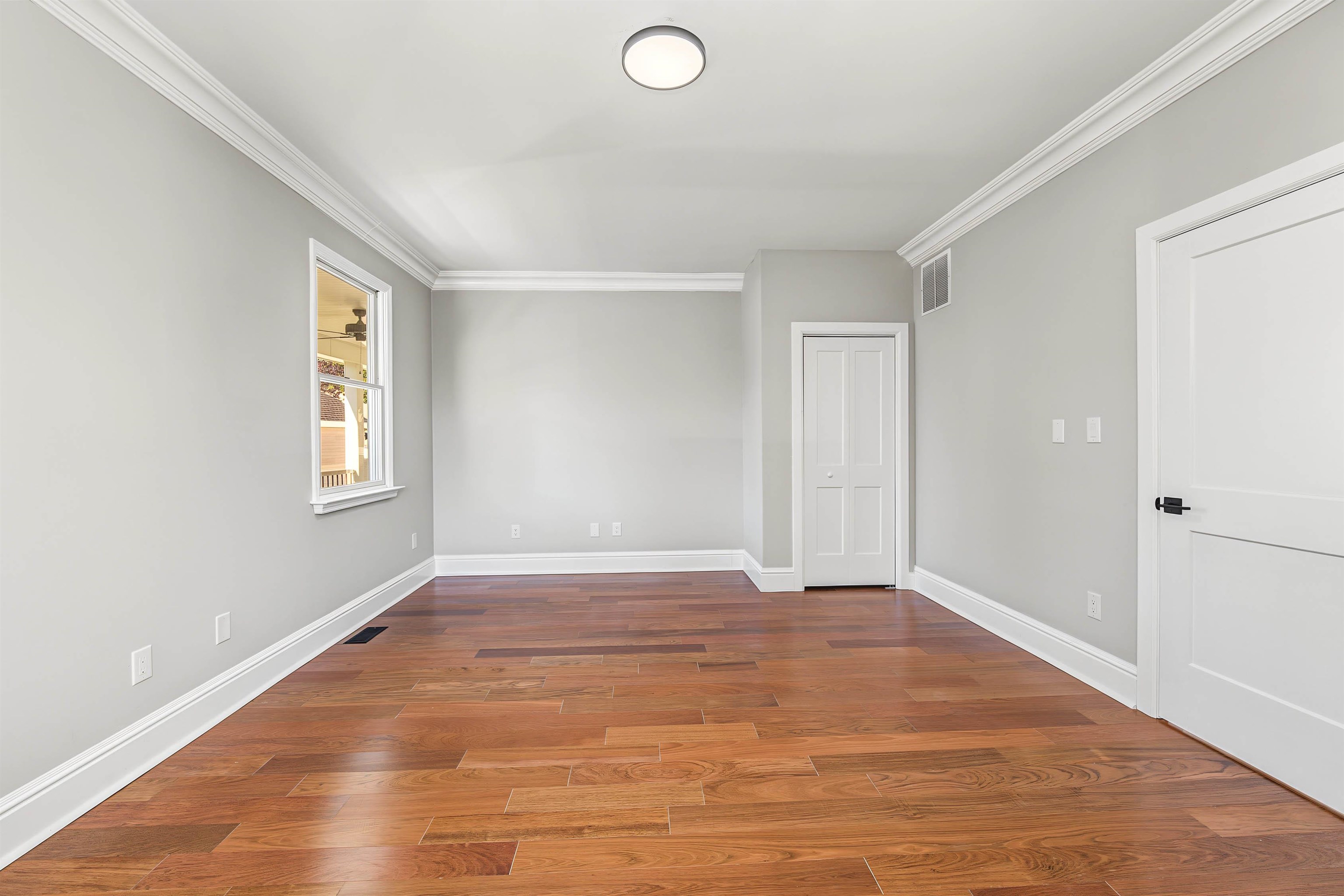 123 E Cedar Avenue - Picture 21