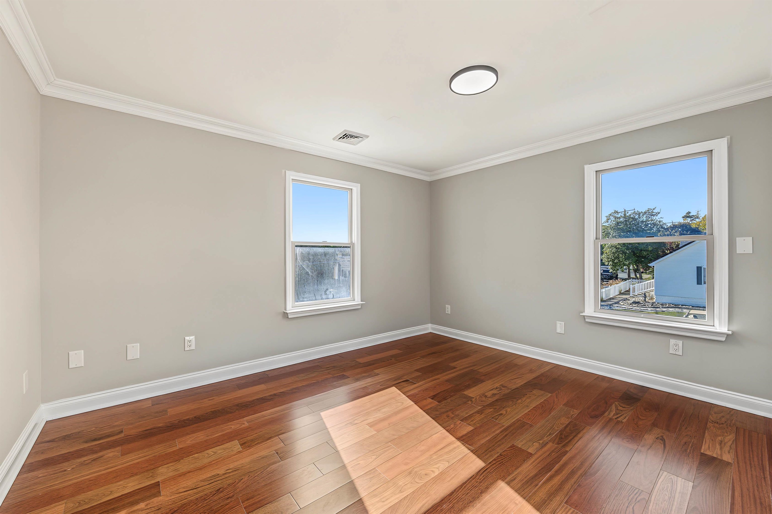 123 E Cedar Avenue - Picture 23