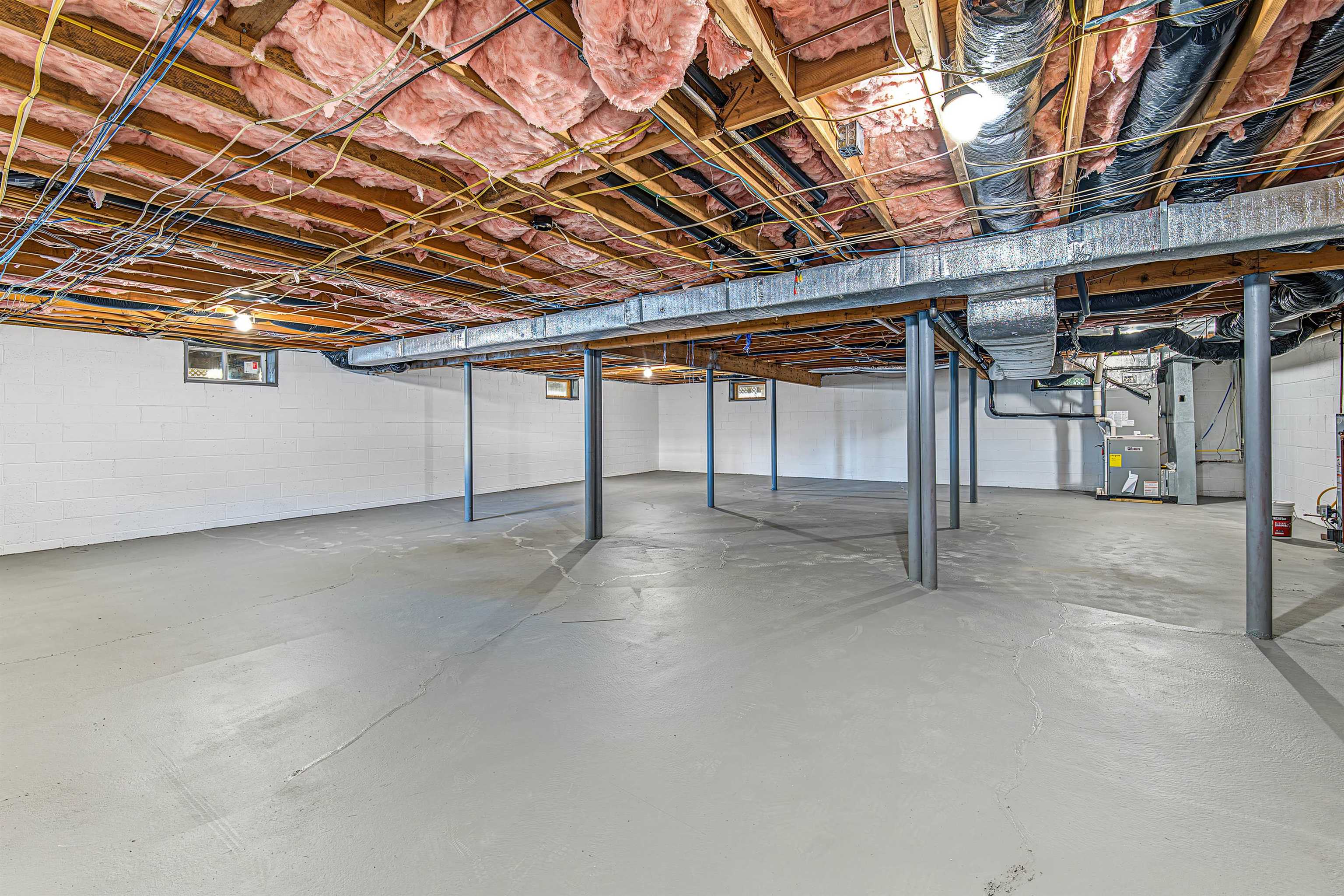 123 E Cedar Avenue - Picture 42
