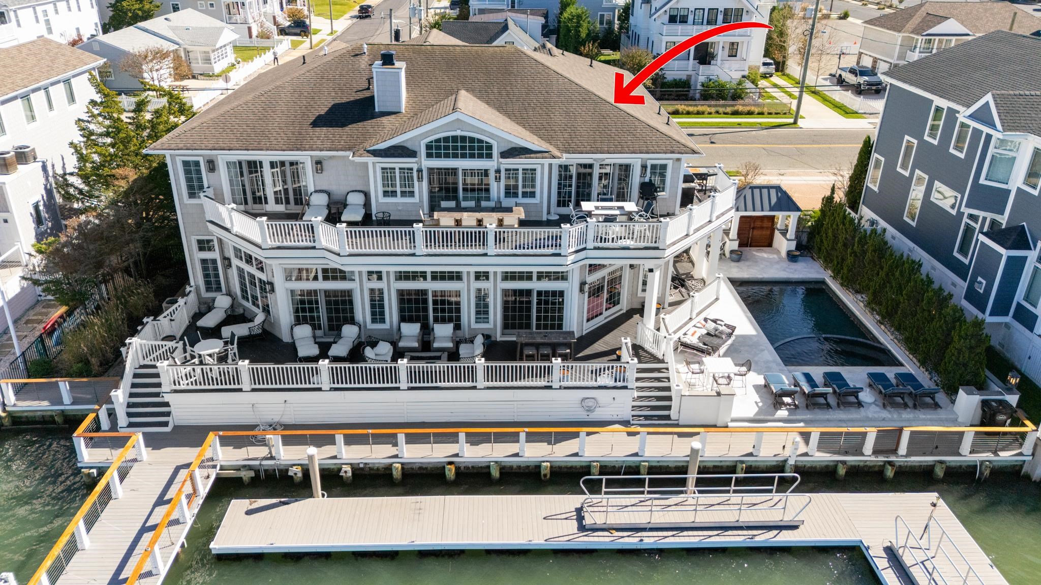 1918 Ocean Drive - Picture 7