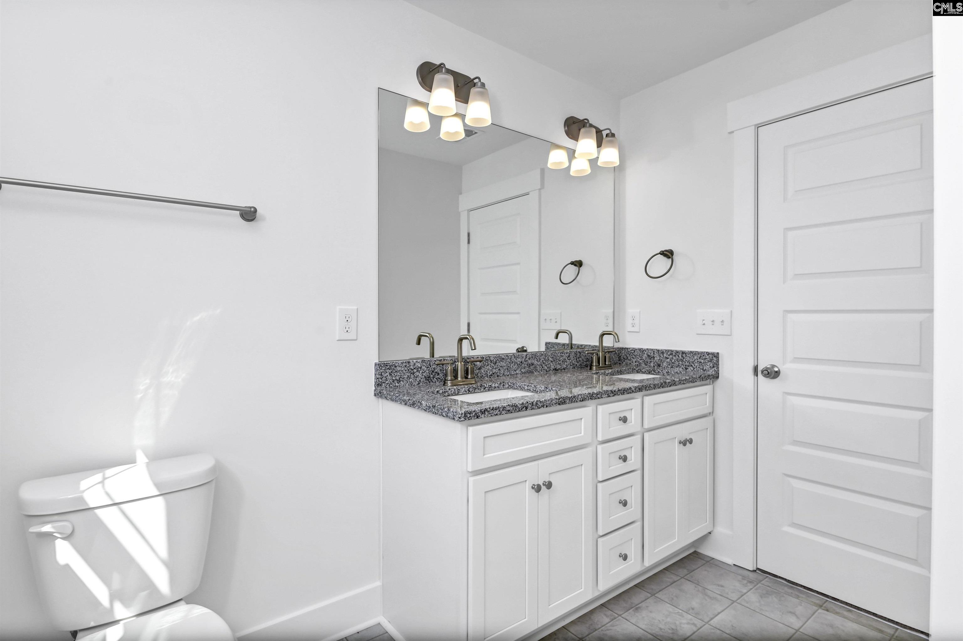 608 Thunder Gulch Avenue Lexington, SC 29073