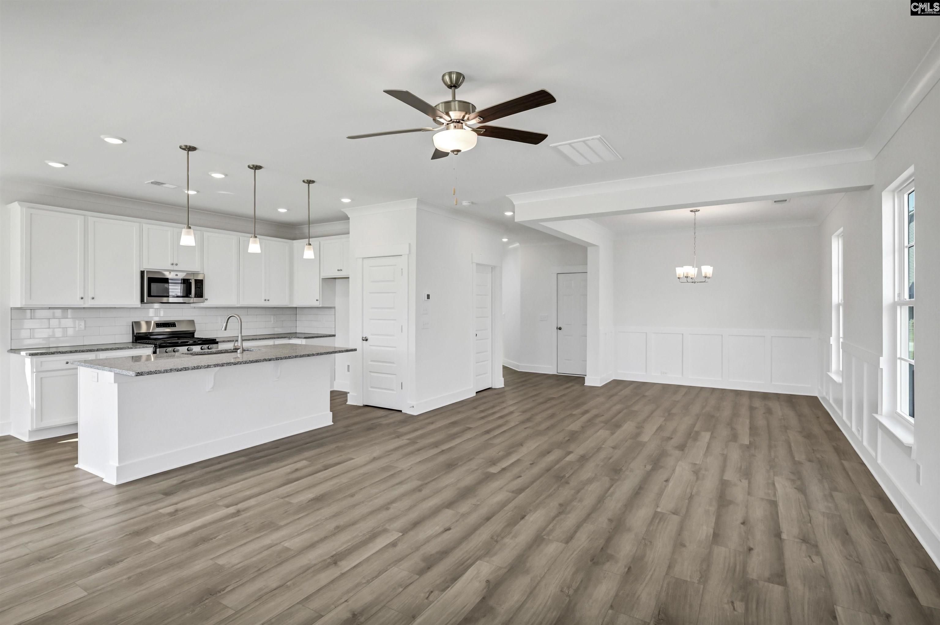 608 Thunder Gulch Avenue Lexington, SC 29073