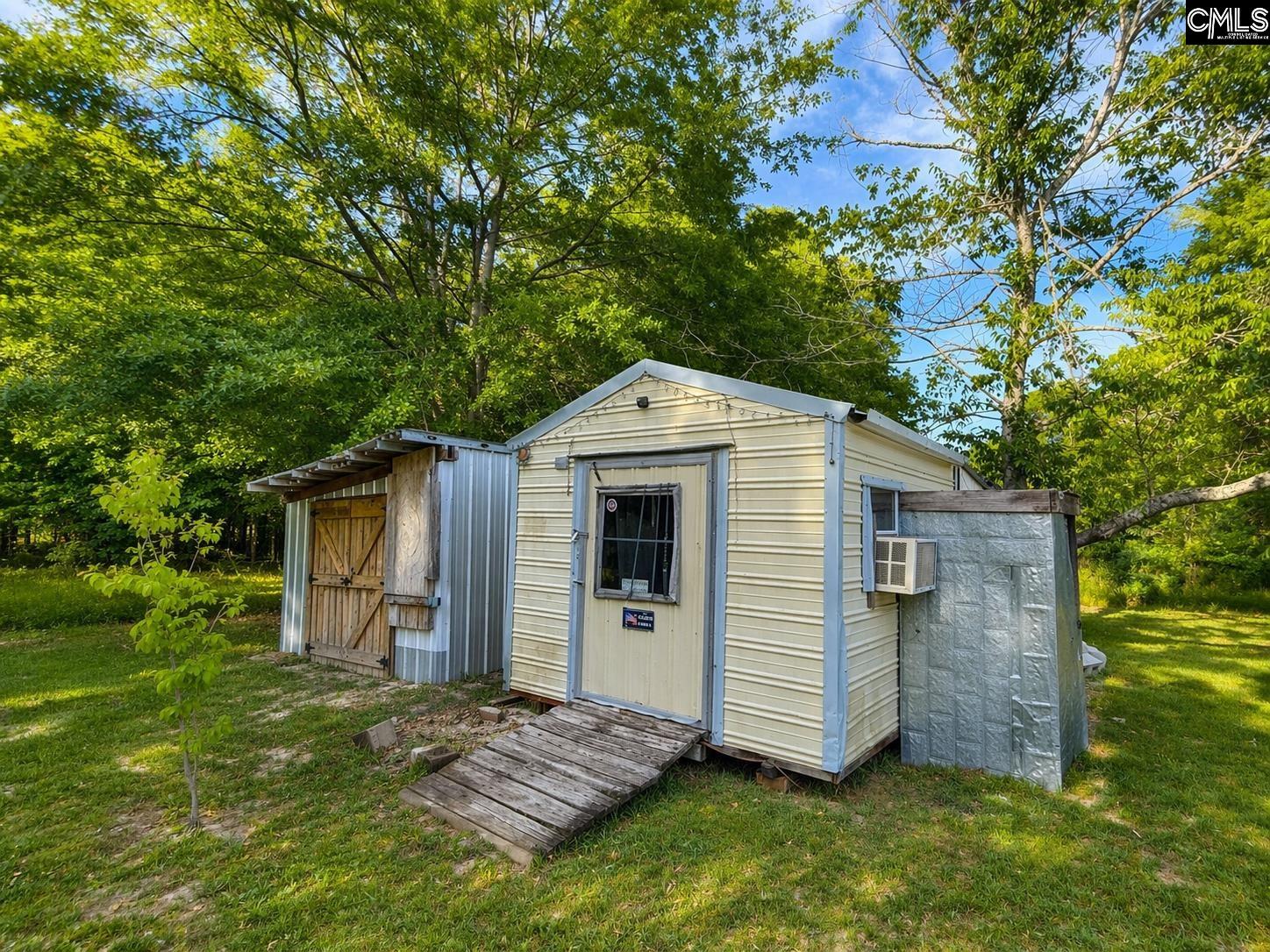 1240 Heyward Wilson Road Eastover, SC 29044