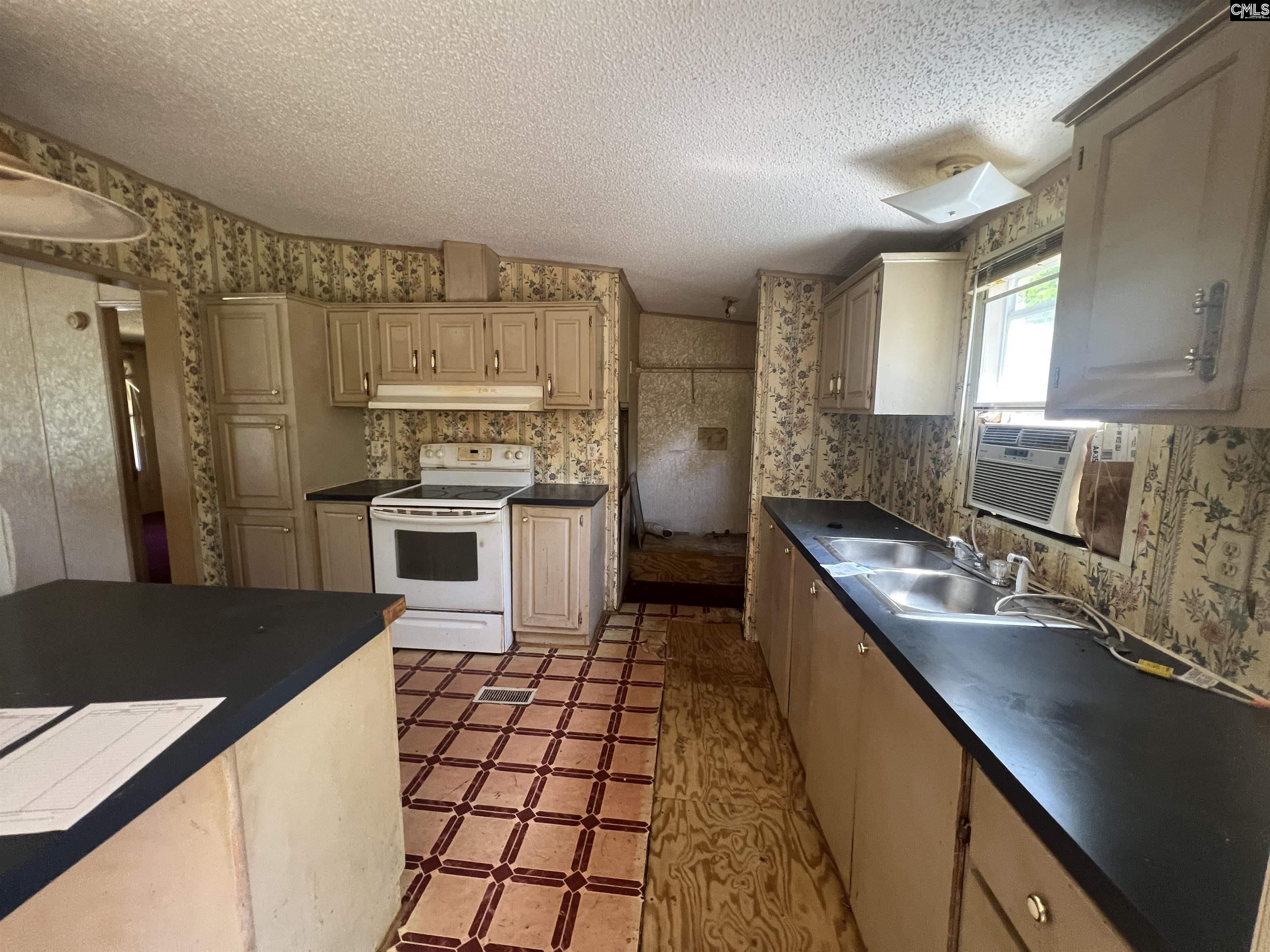 216 Cannon Street Newberry, SC 29108