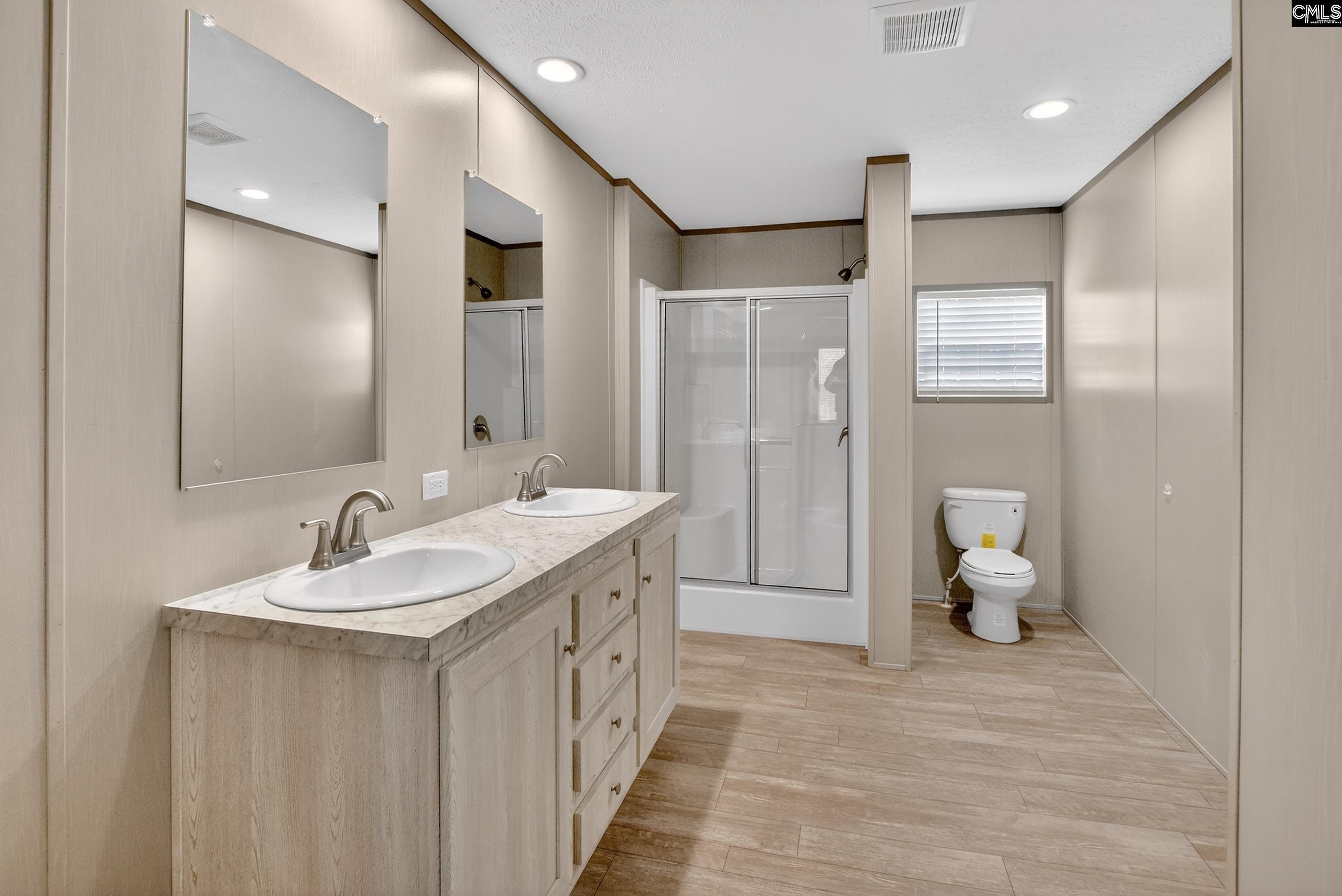 812 White Pond Road Williston, SC 29853