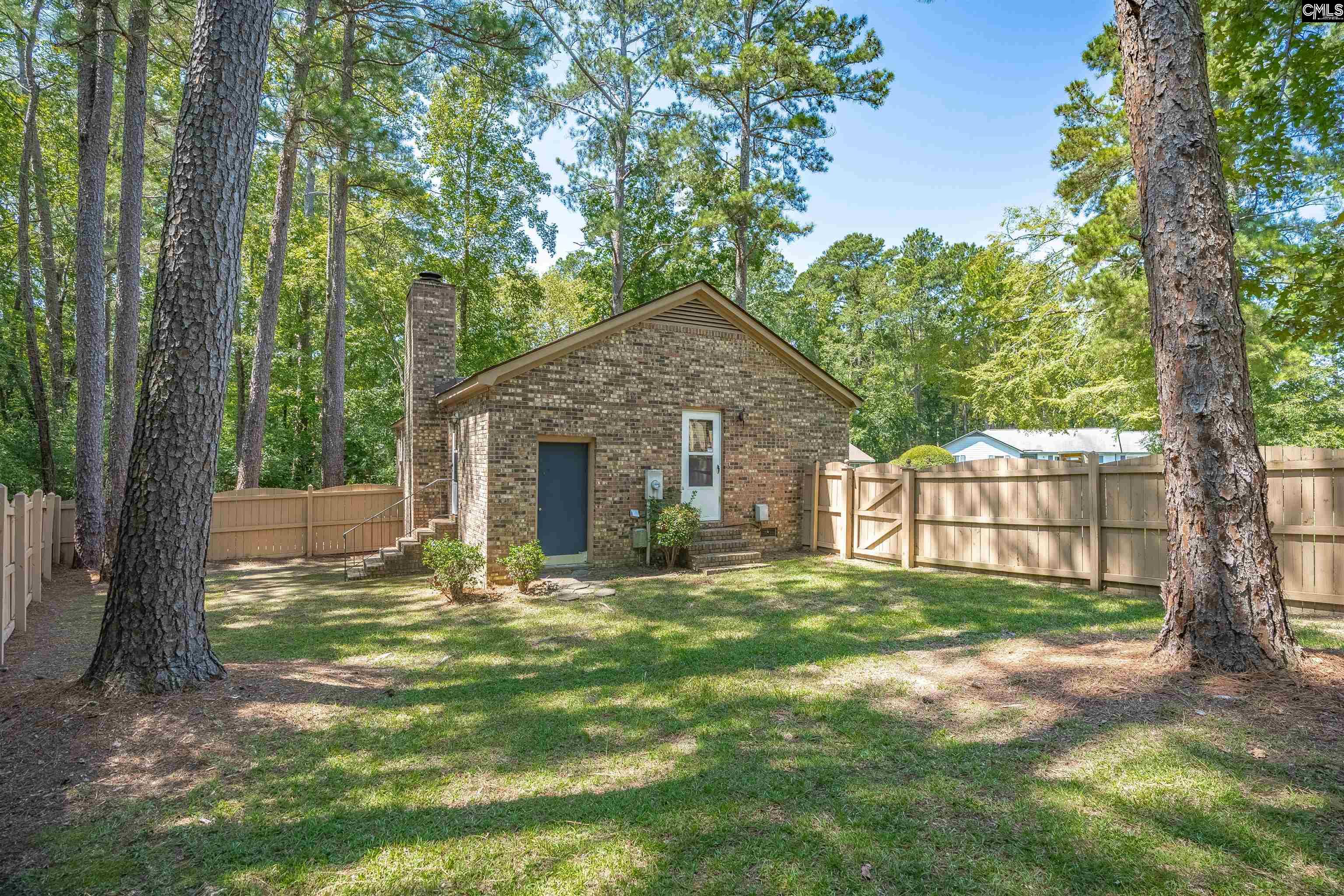 18 Southpine Court Columbia, SC 29212