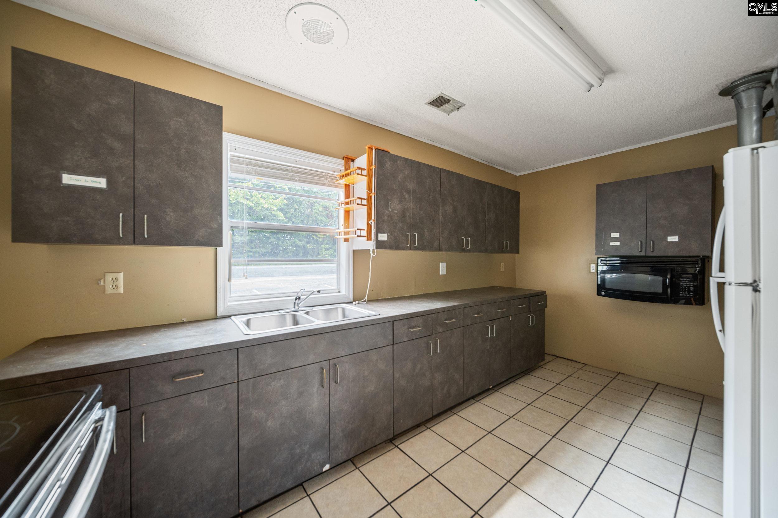 3027 Platt Springs Road Springdale, SC 29170