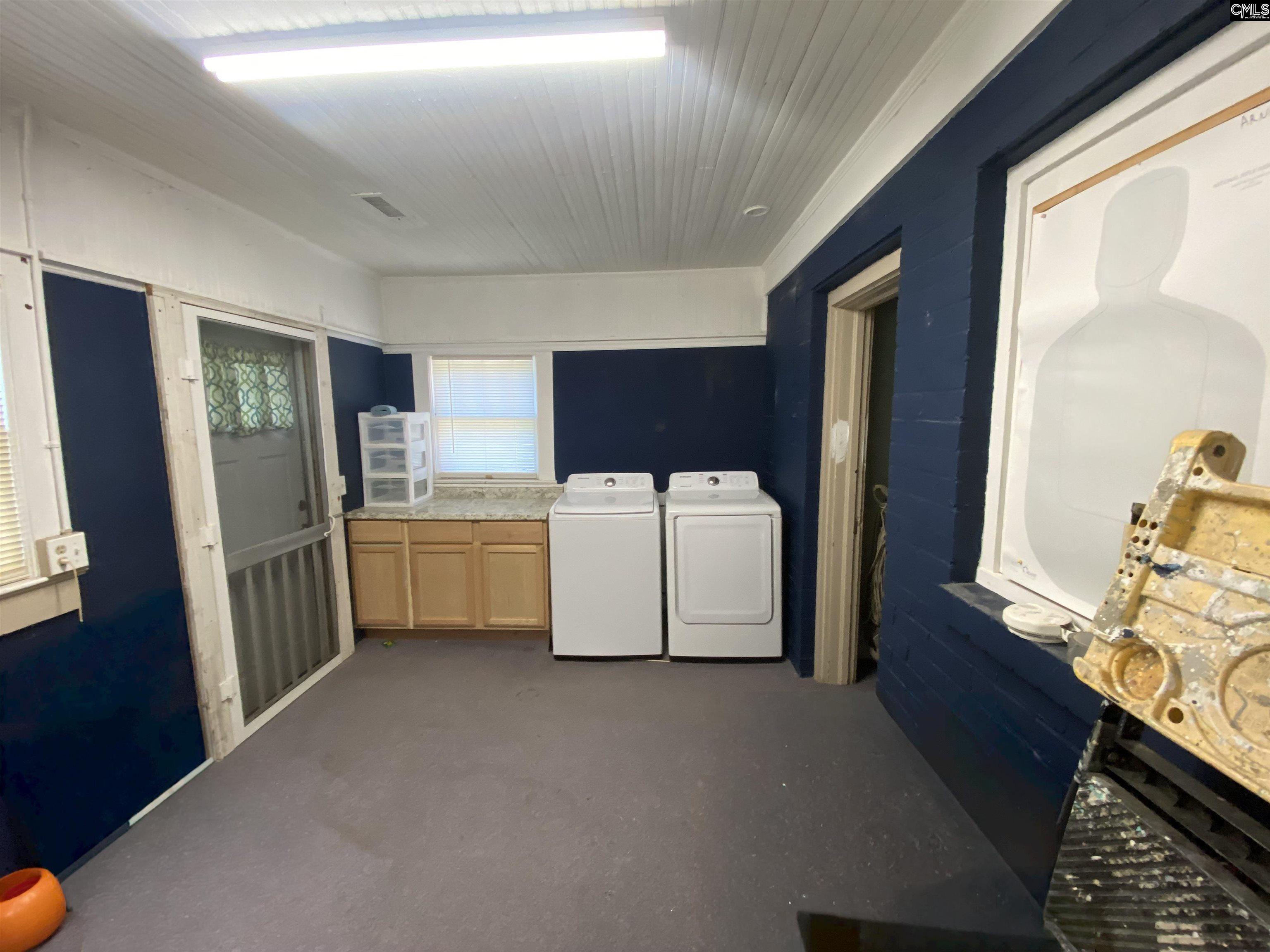 2705 College Newberry, SC 29108