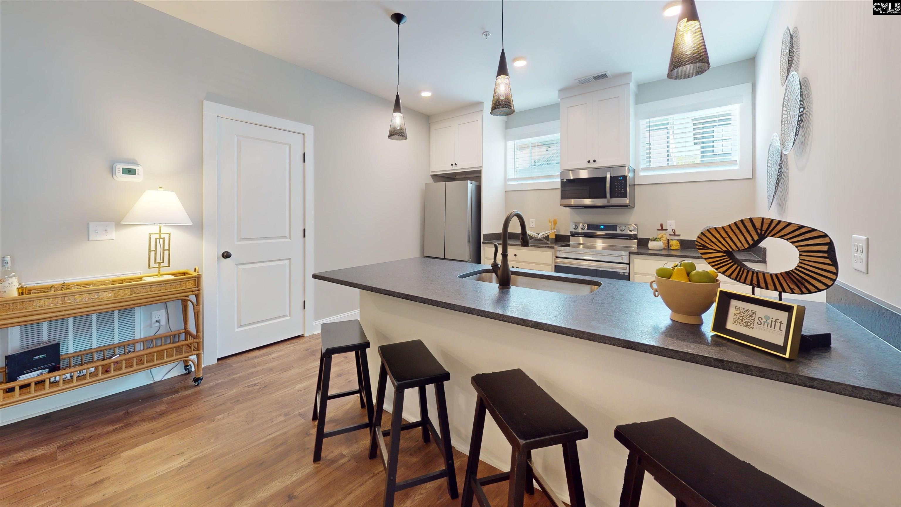2218 Rosewood Drive Columbia, SC 29205