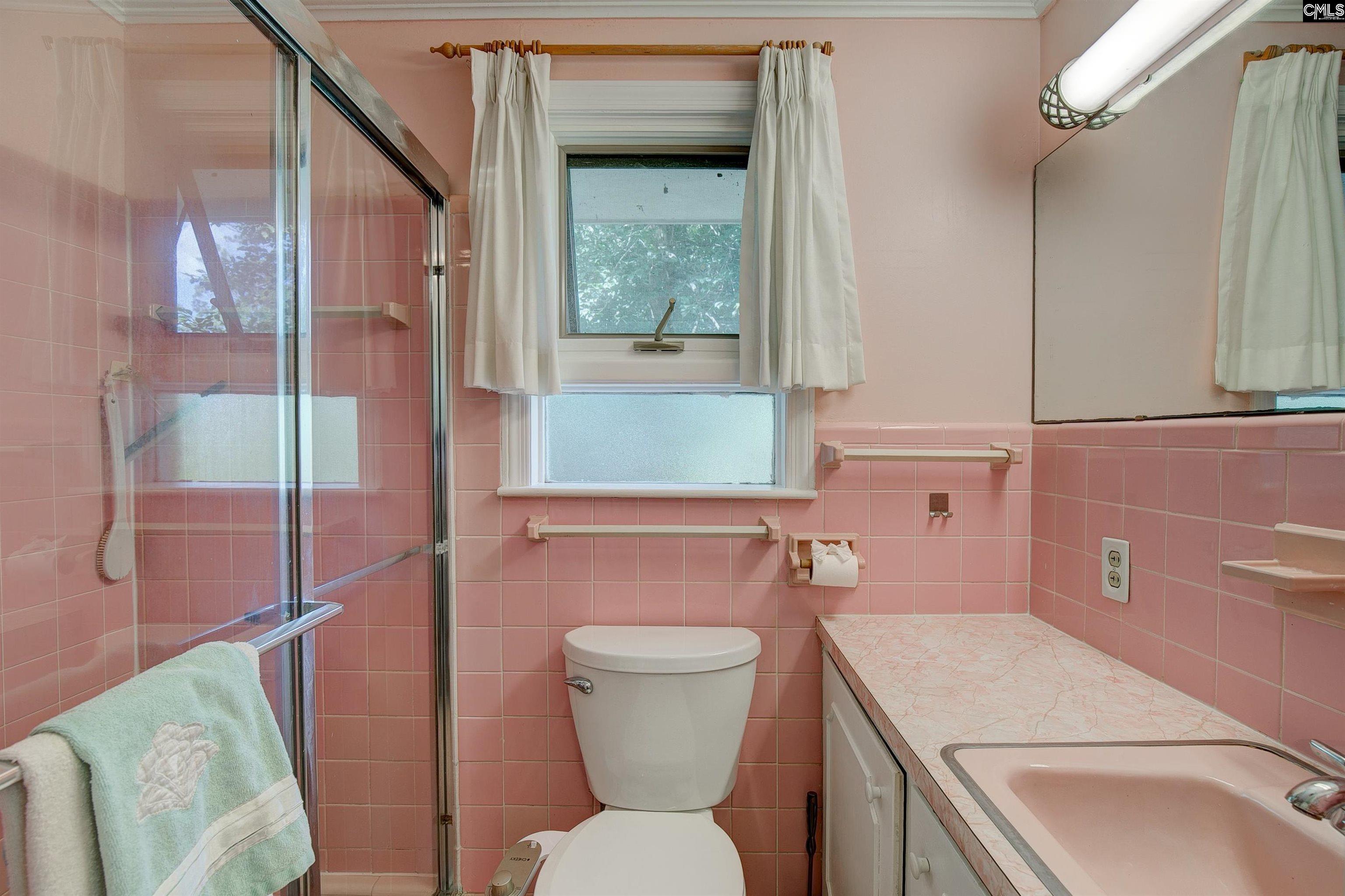 5 Ancrum Road Camden, SC 29020